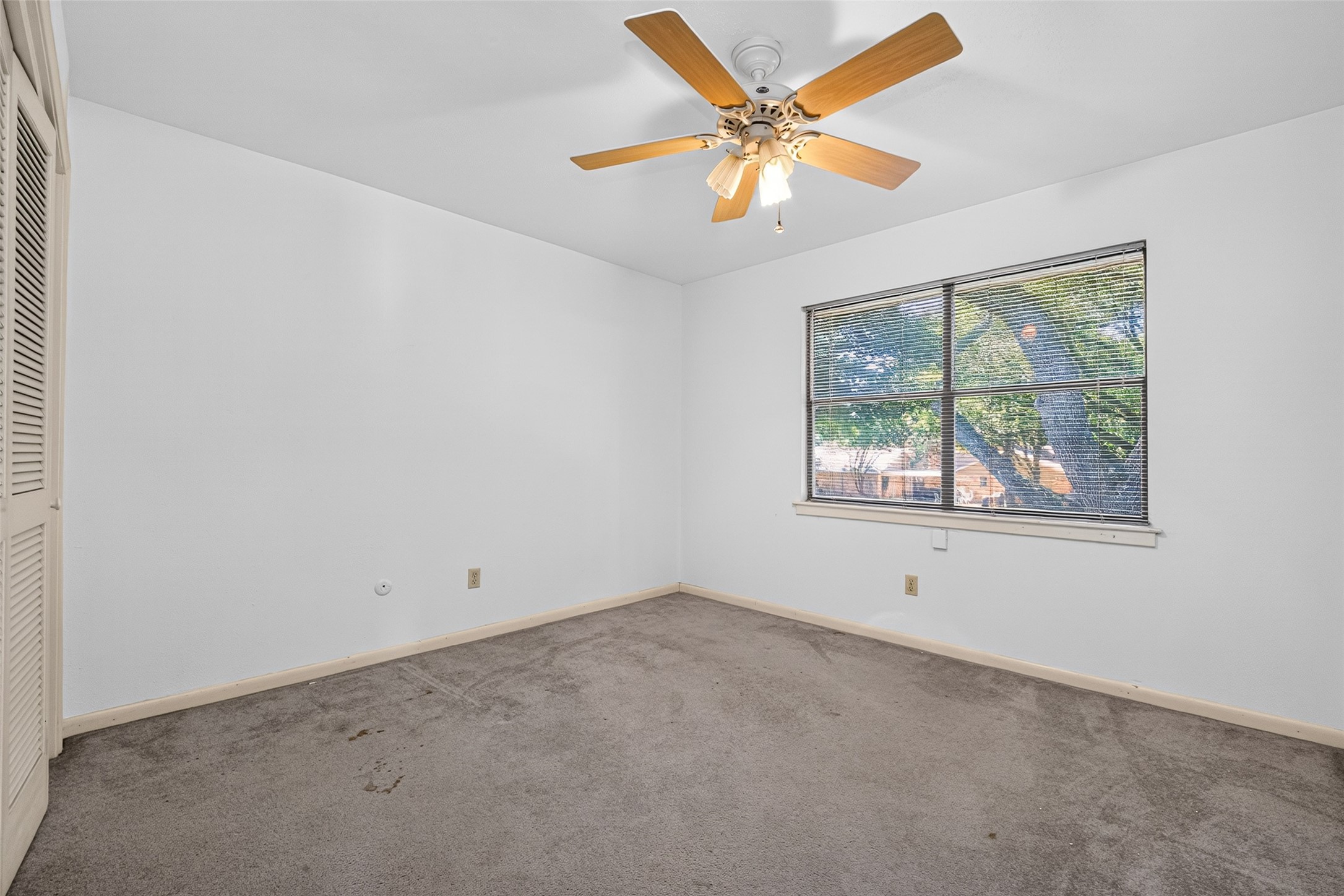3119 Villa Lane Property Photo 36
