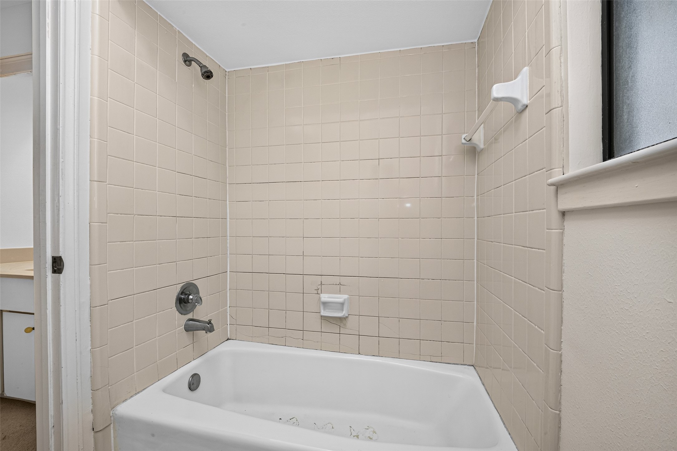 3119 Villa Lane Property Photo 39