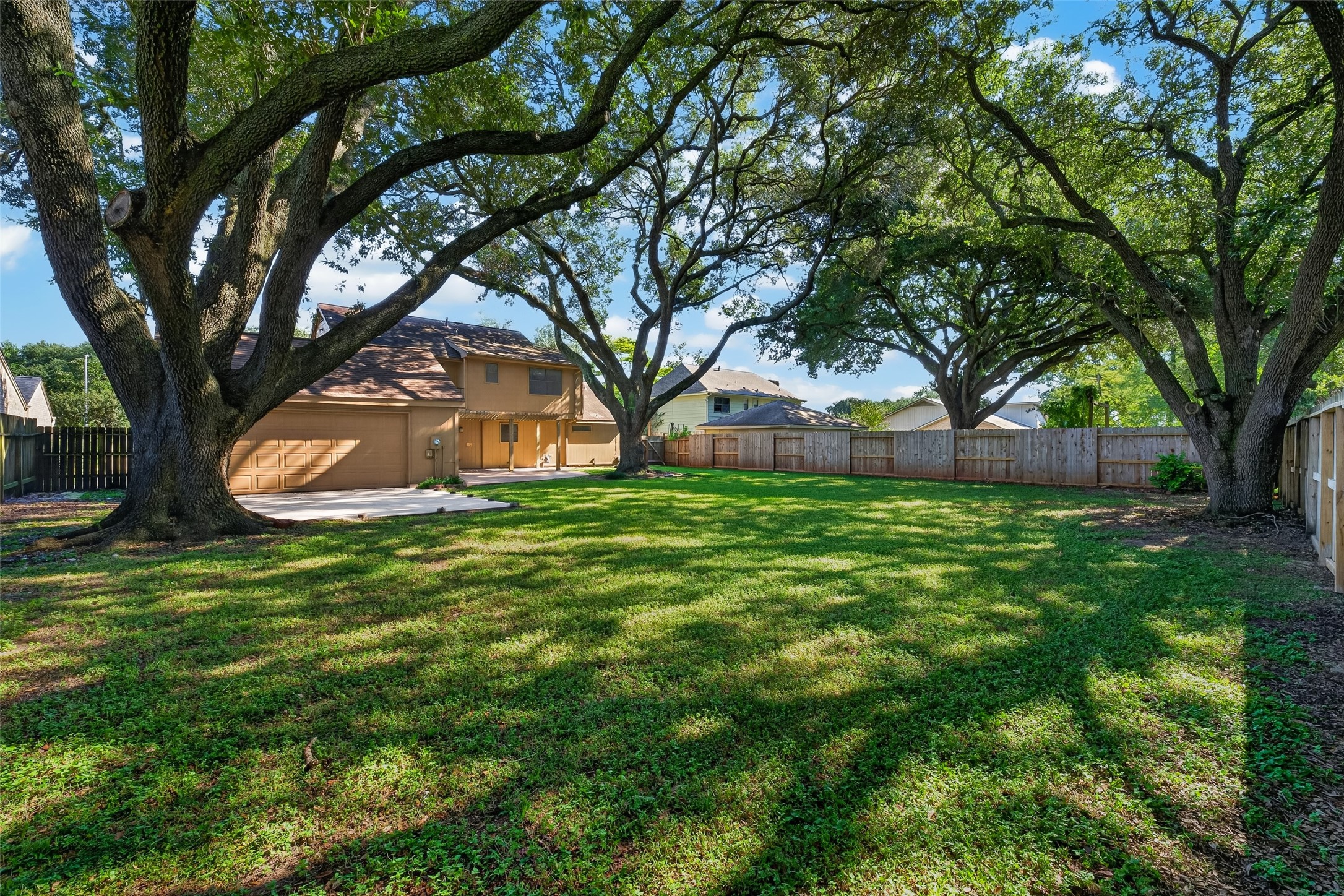 3119 Villa Lane Property Photo 45