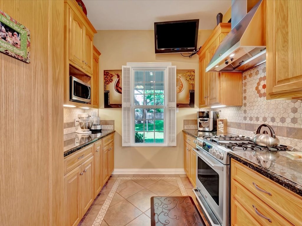402 S Bynum Street Property Photo 19
