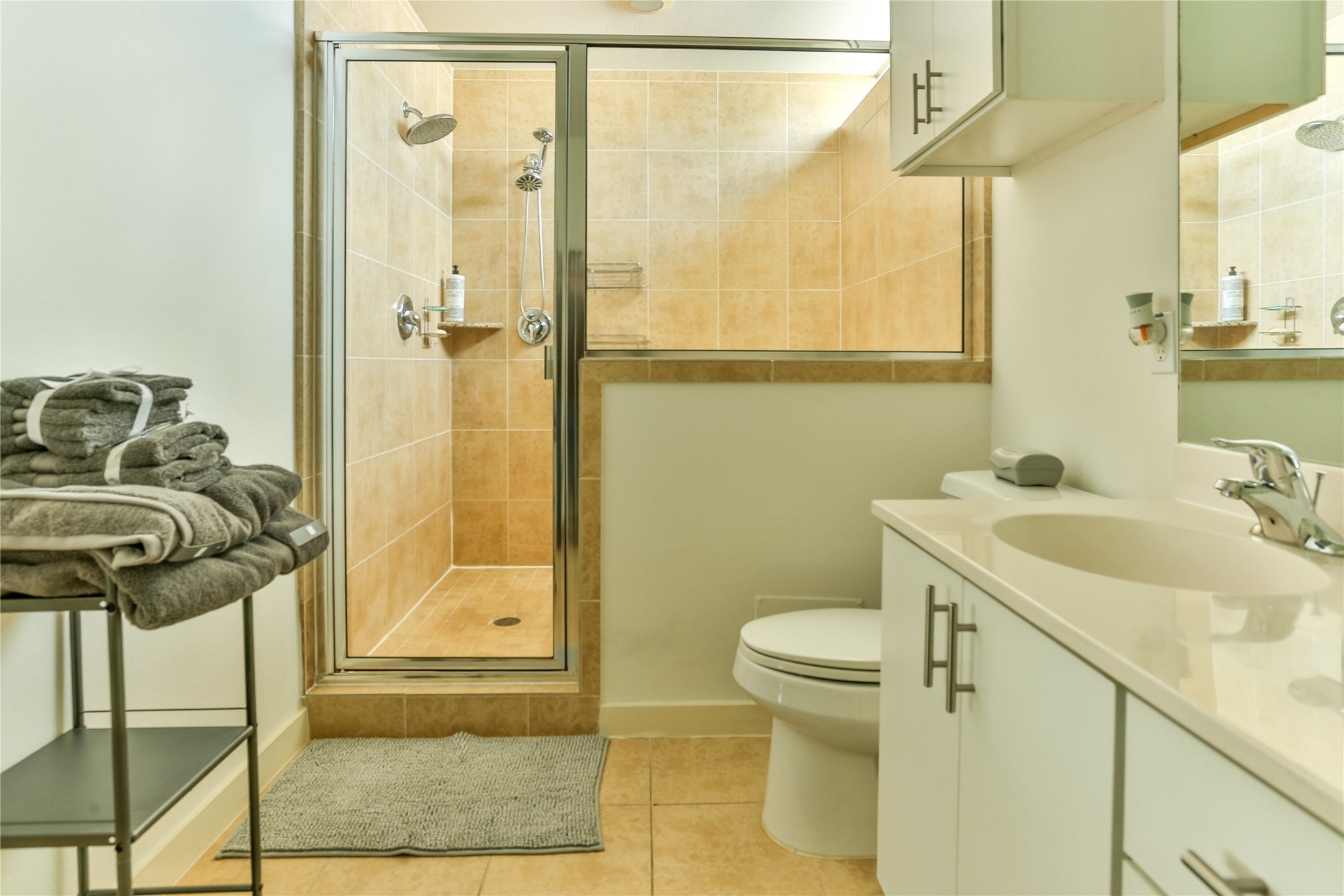2918 Commerce Street Property Photo 5