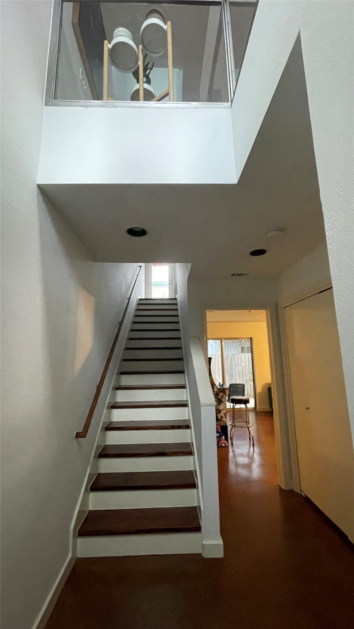 2918 Commerce Street Property Photo 17