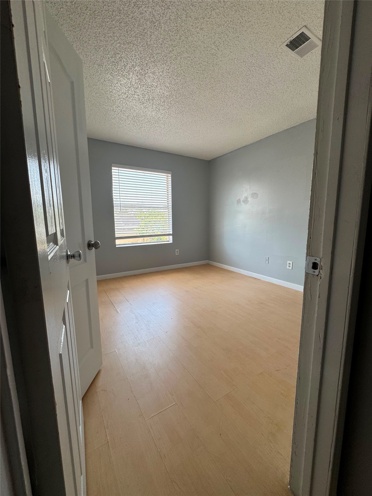 12700 Leader Street C Property Photo 3