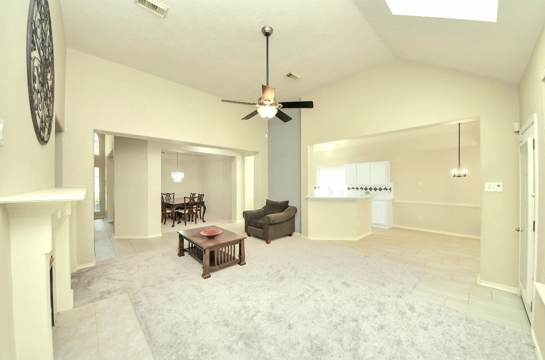 3906 Southsand Drive Property Photo 9