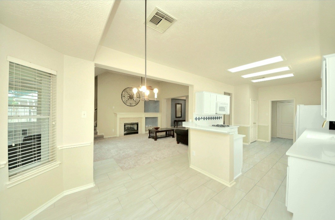 3906 Southsand Drive Property Photo 11