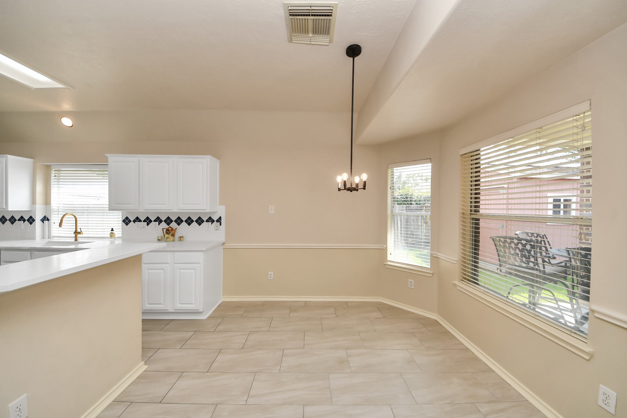 3906 Southsand Drive Property Photo 19