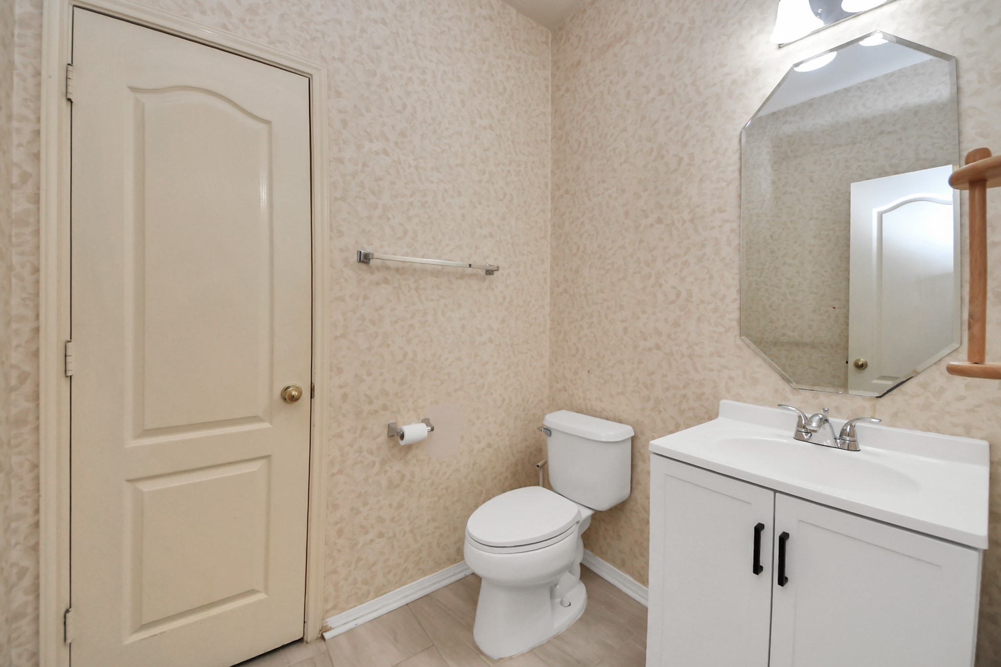 3906 Southsand Drive Property Photo 41