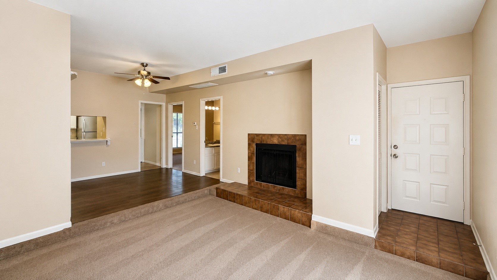 3100 Walnut Bend Lane 319 Property Photo 1
