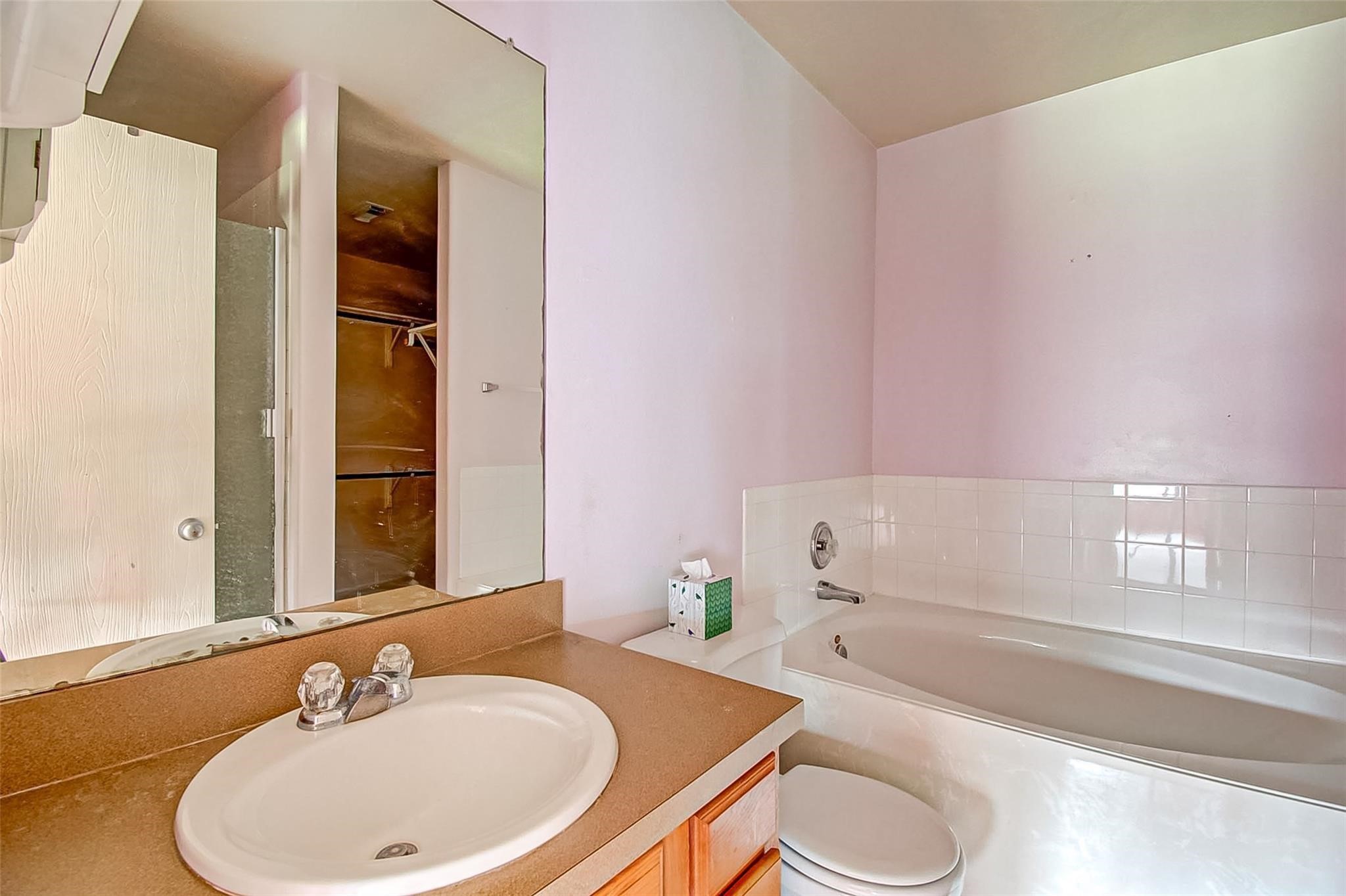 21206 Wortham Oaks Drive Property Photo 23