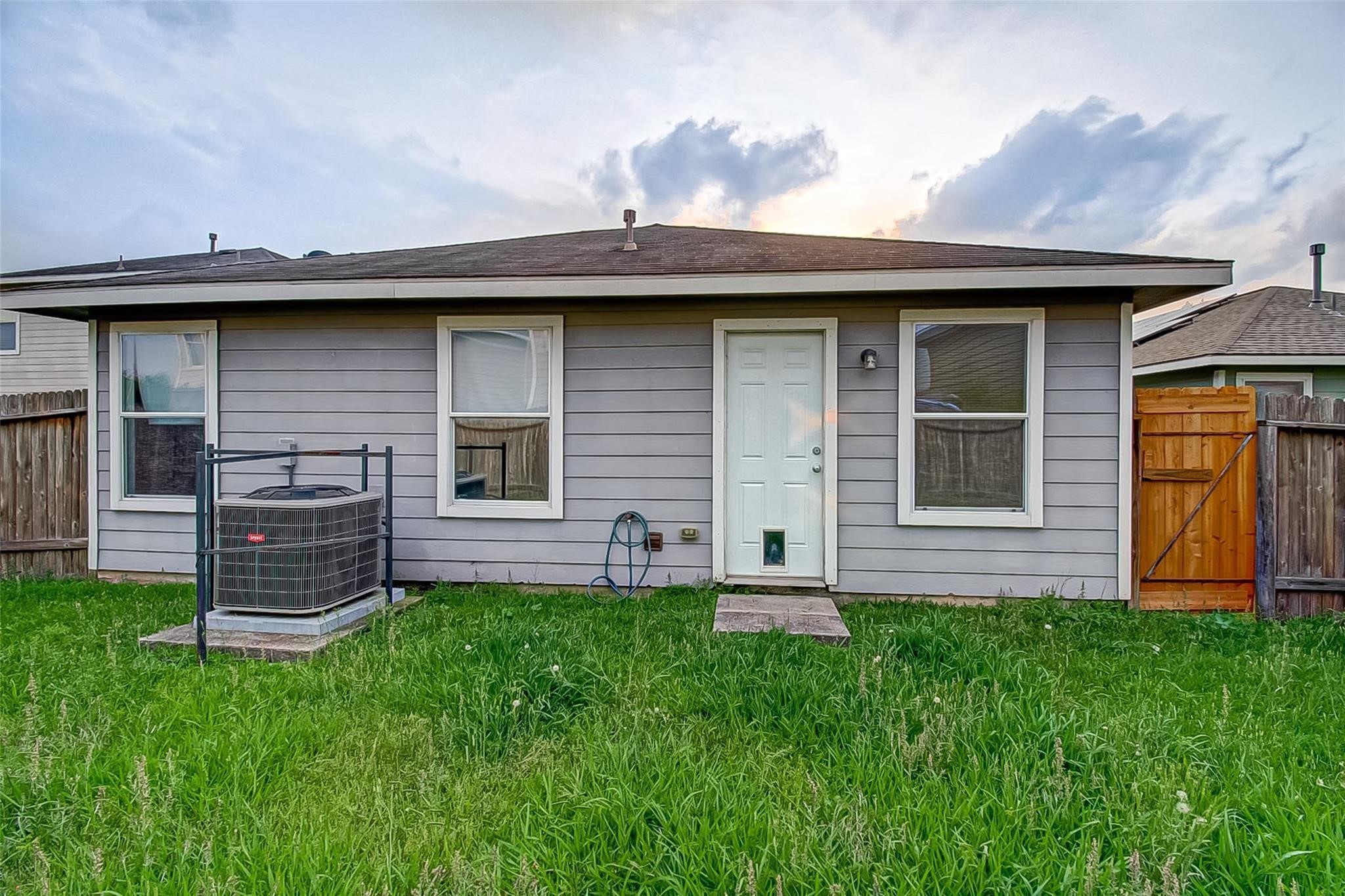 21206 Wortham Oaks Drive Property Photo 25