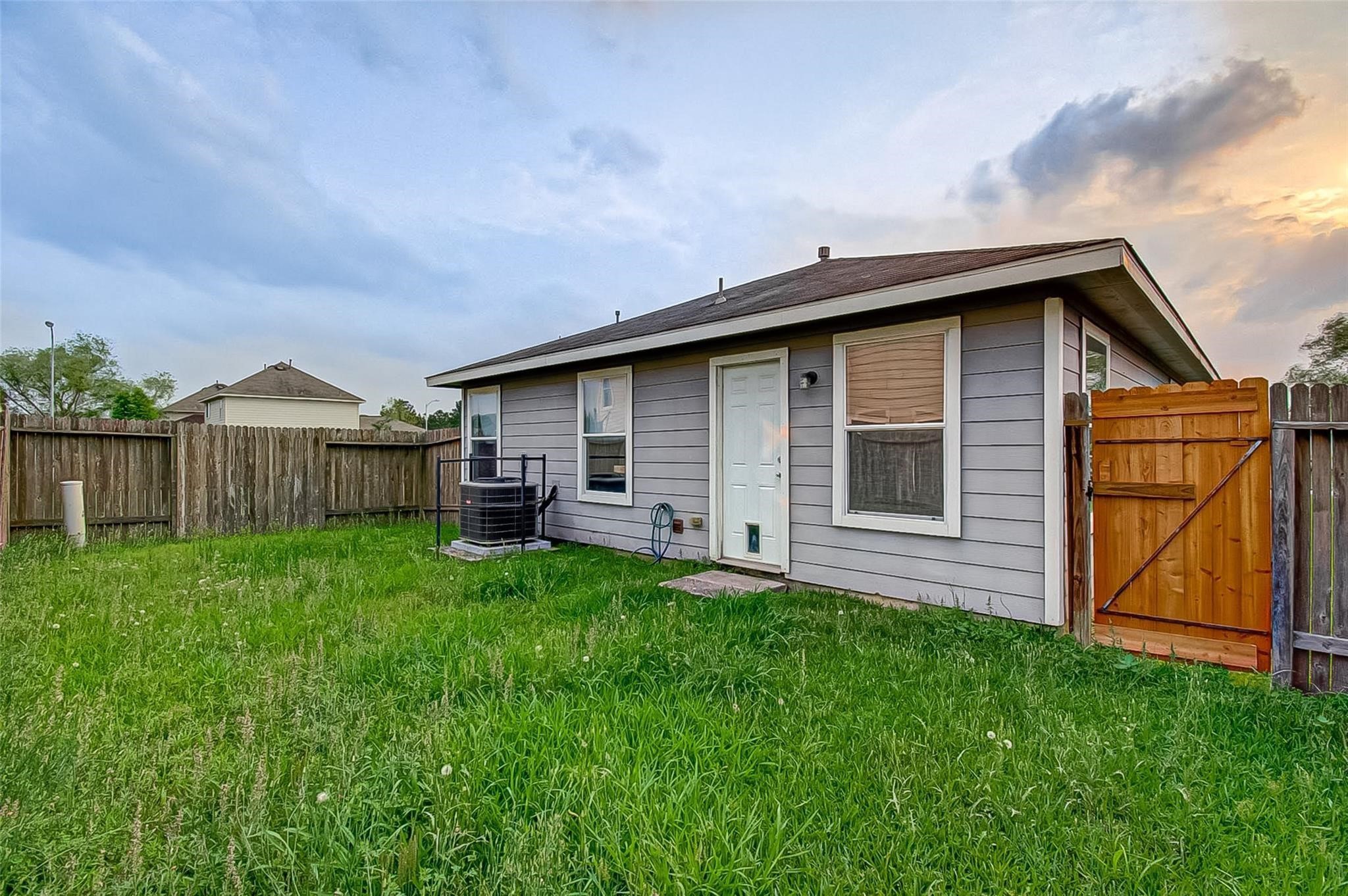 21206 Wortham Oaks Drive Property Photo 26
