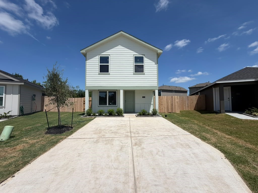 6003 Pineapple Street Property Photo 1