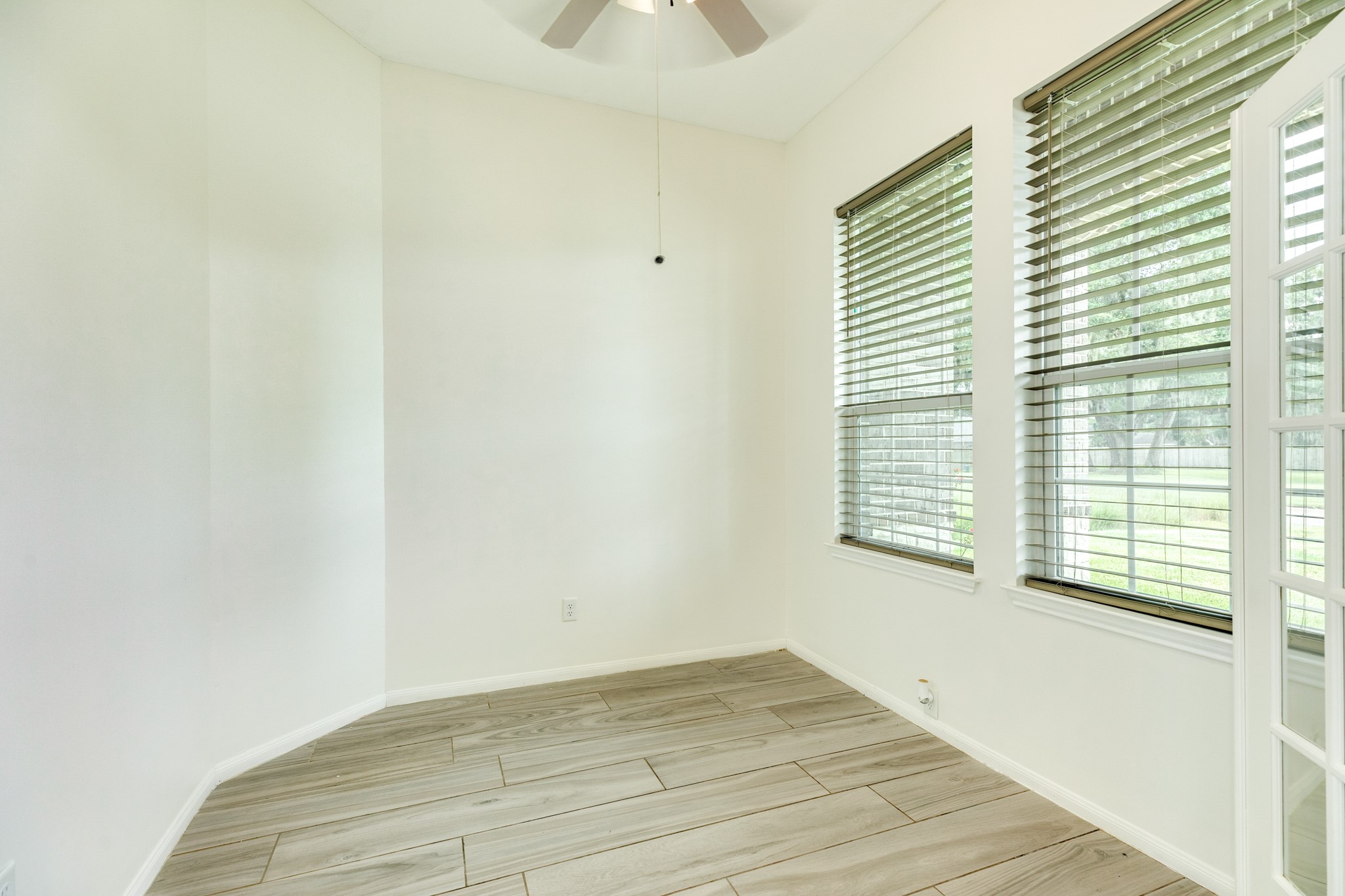 2040 Twin Lakes Boulevard Property Photo 13