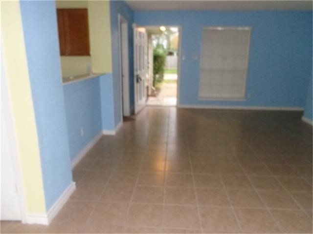 16714 Sinaloa Drive Property Photo 3