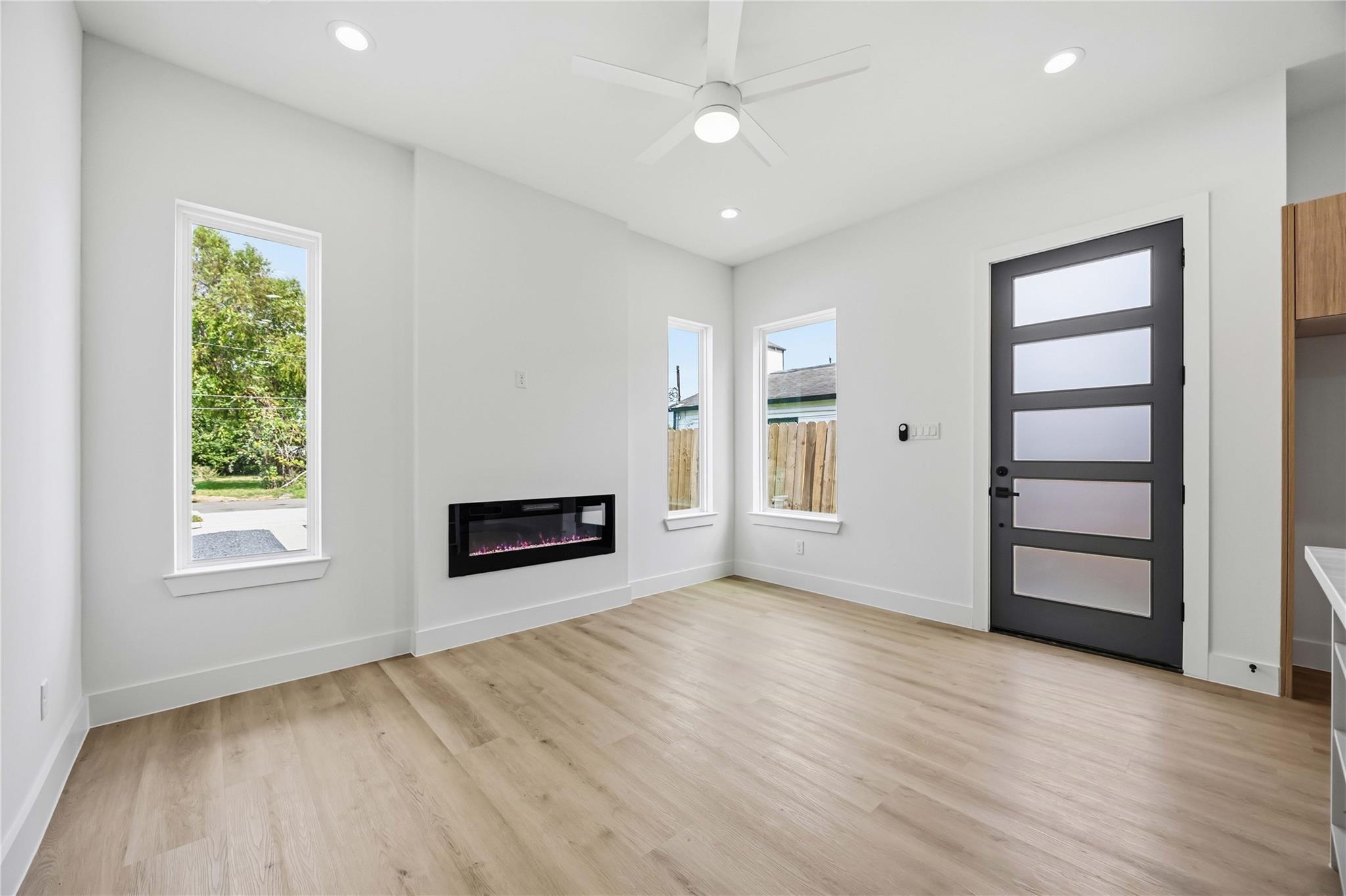 428 Calloway Street A Property Photo 3