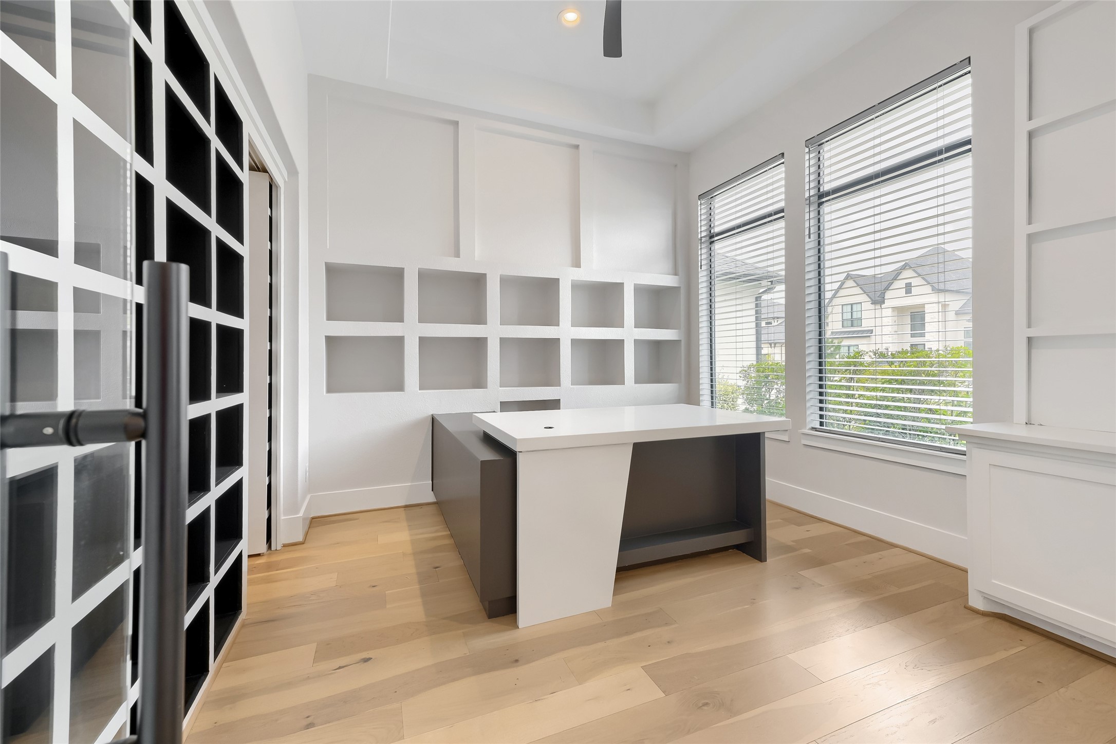 10130 Regatta Shore Drive Property Photo 12