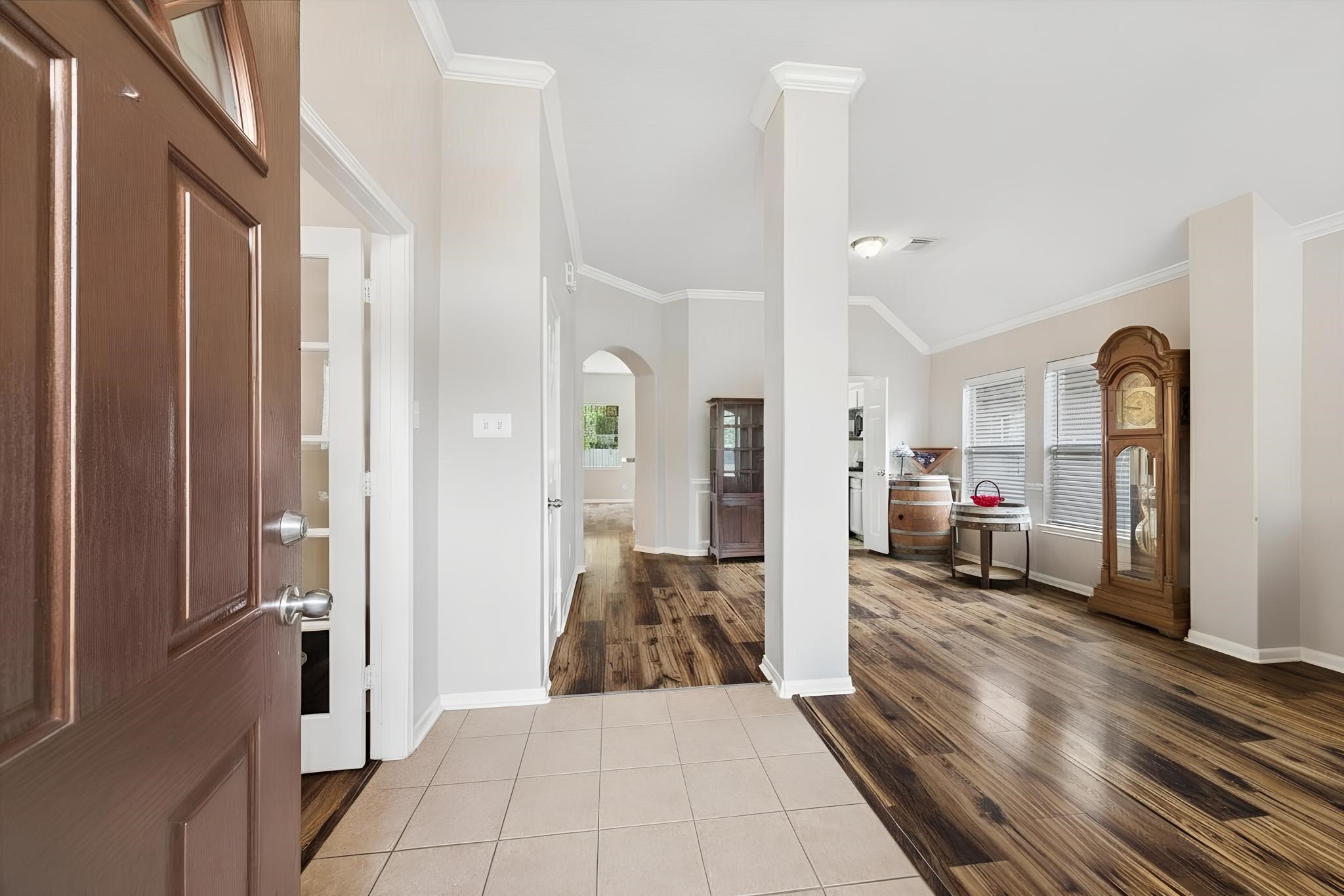 30526 Red Bluff Circle Property Photo 2