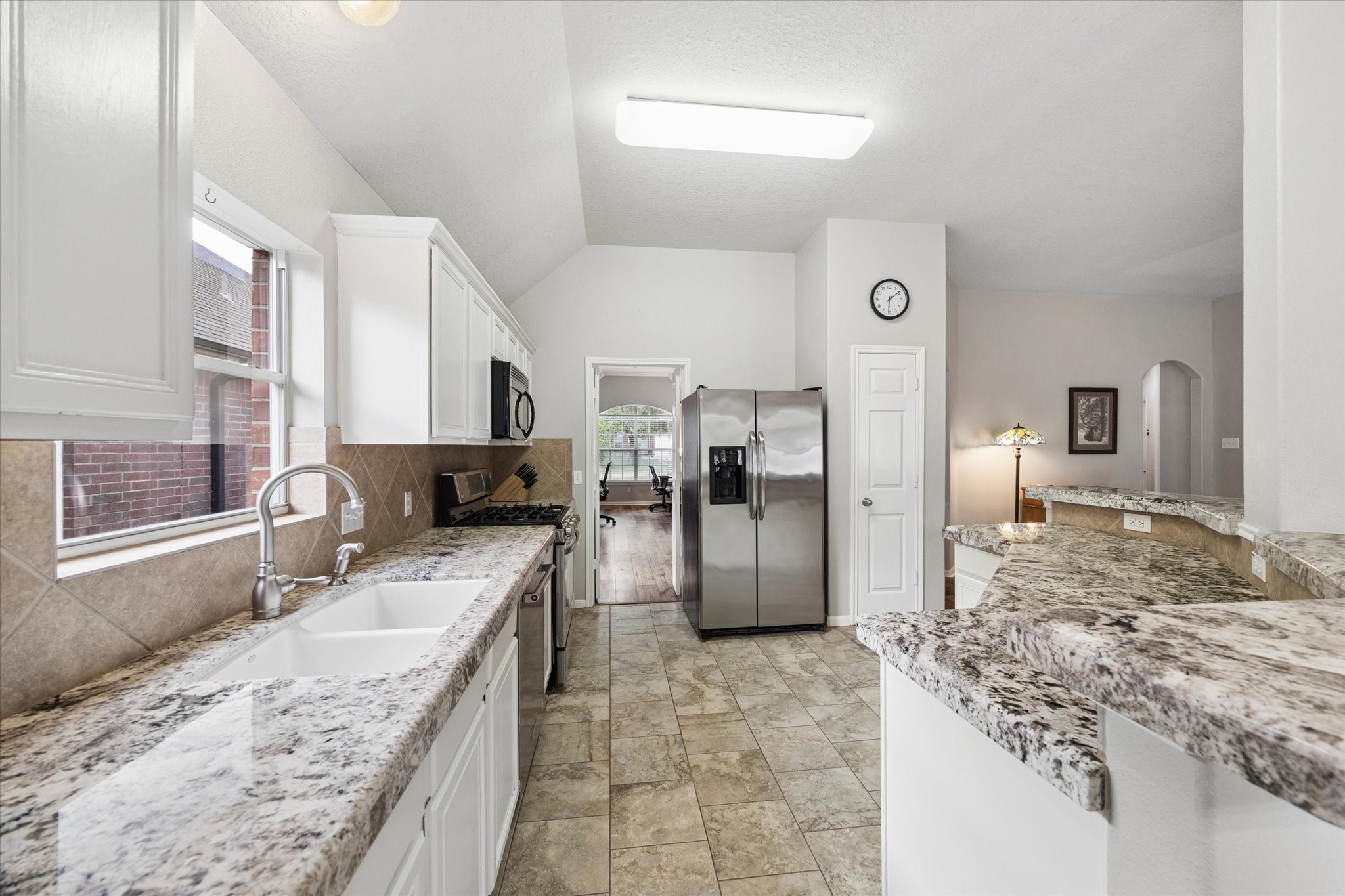 30526 Red Bluff Circle Property Photo 12