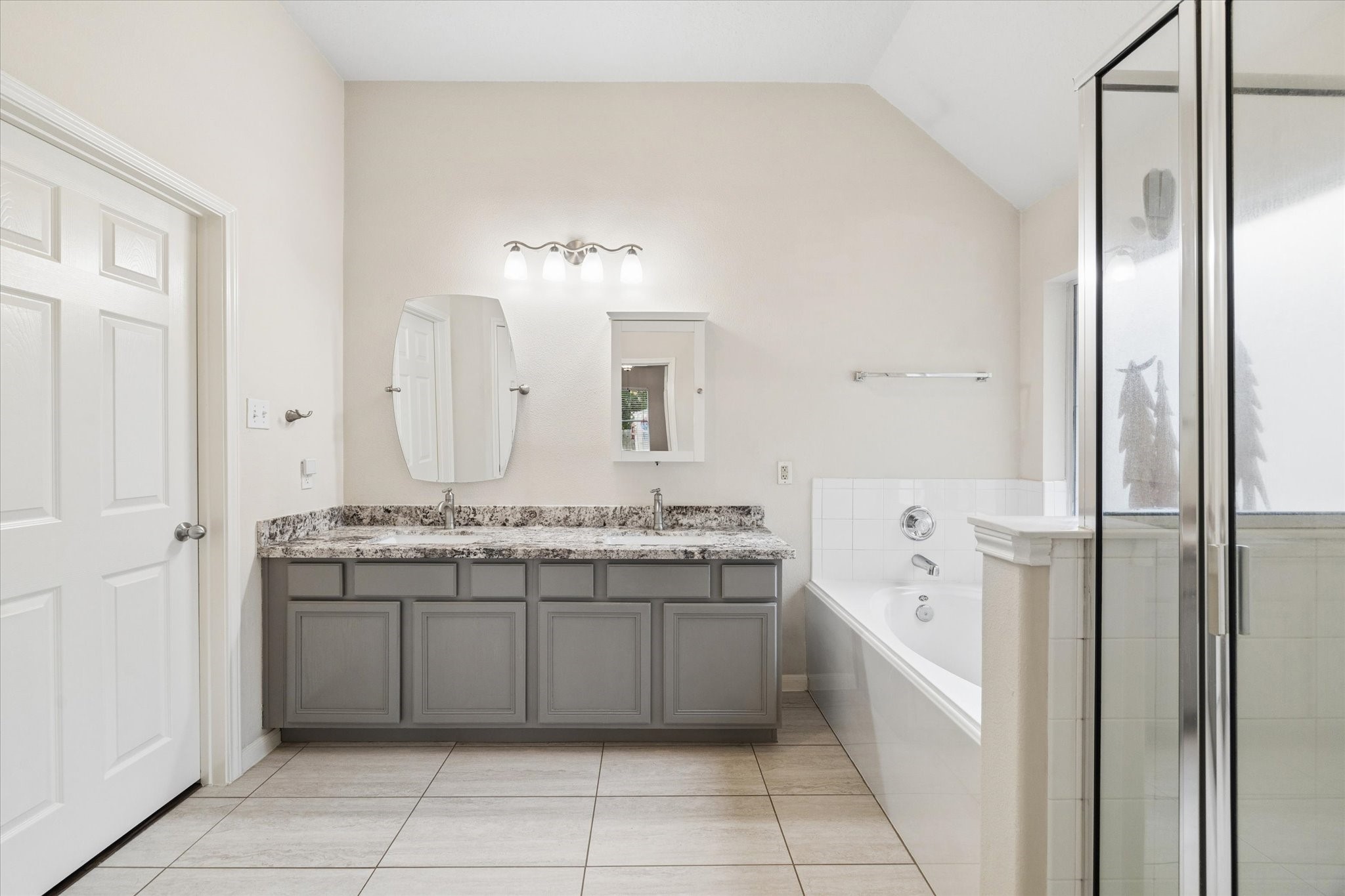 30526 Red Bluff Circle Property Photo 20