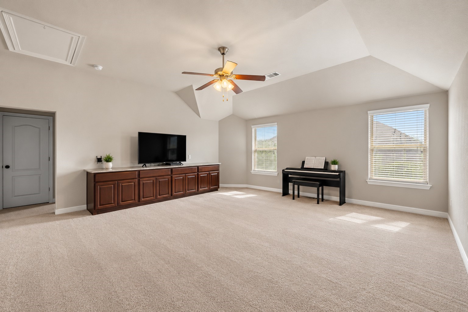 11606 Via Verdone Drive Property Photo 27