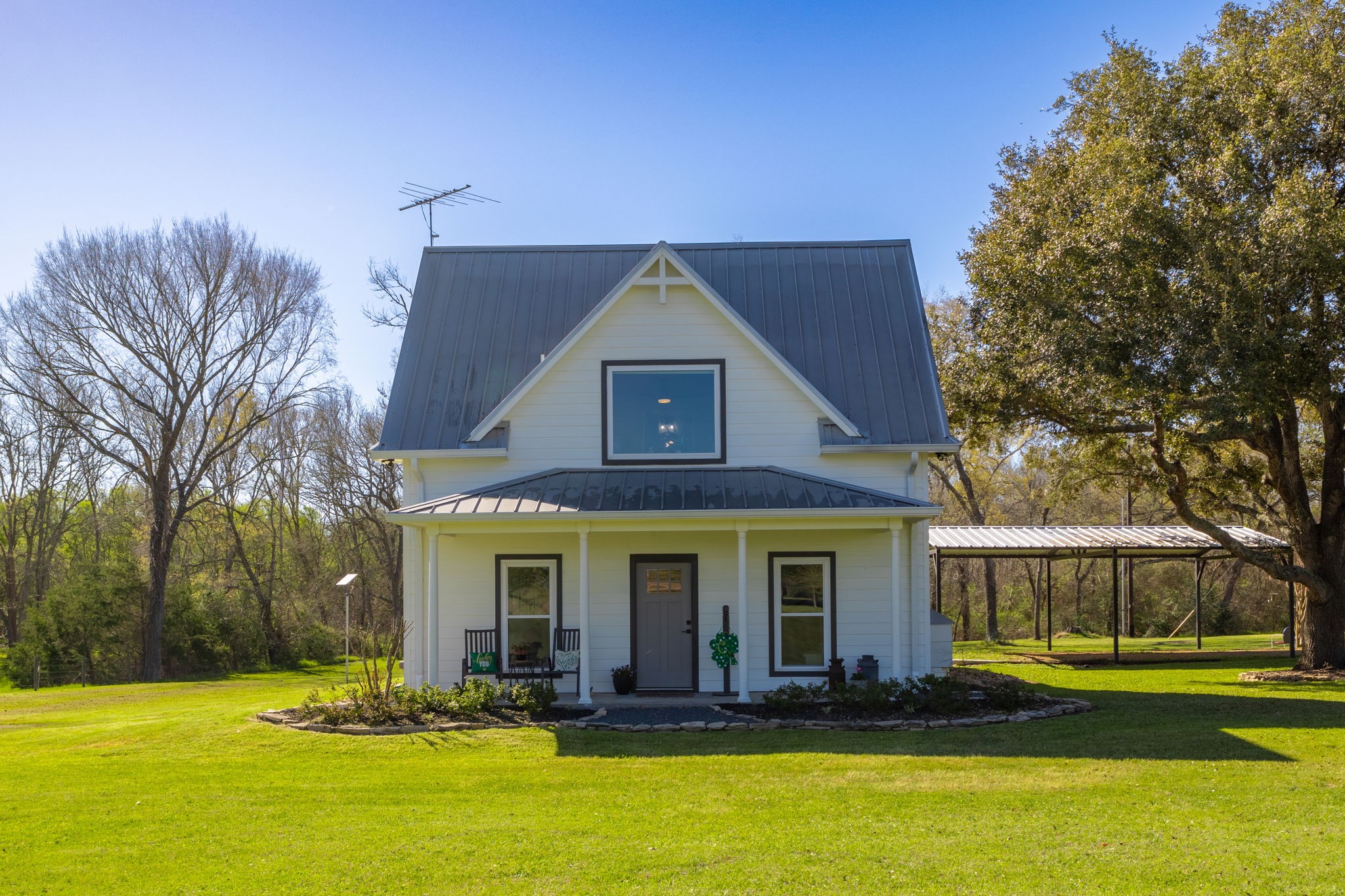 1320 N Berlin Road Property Photo