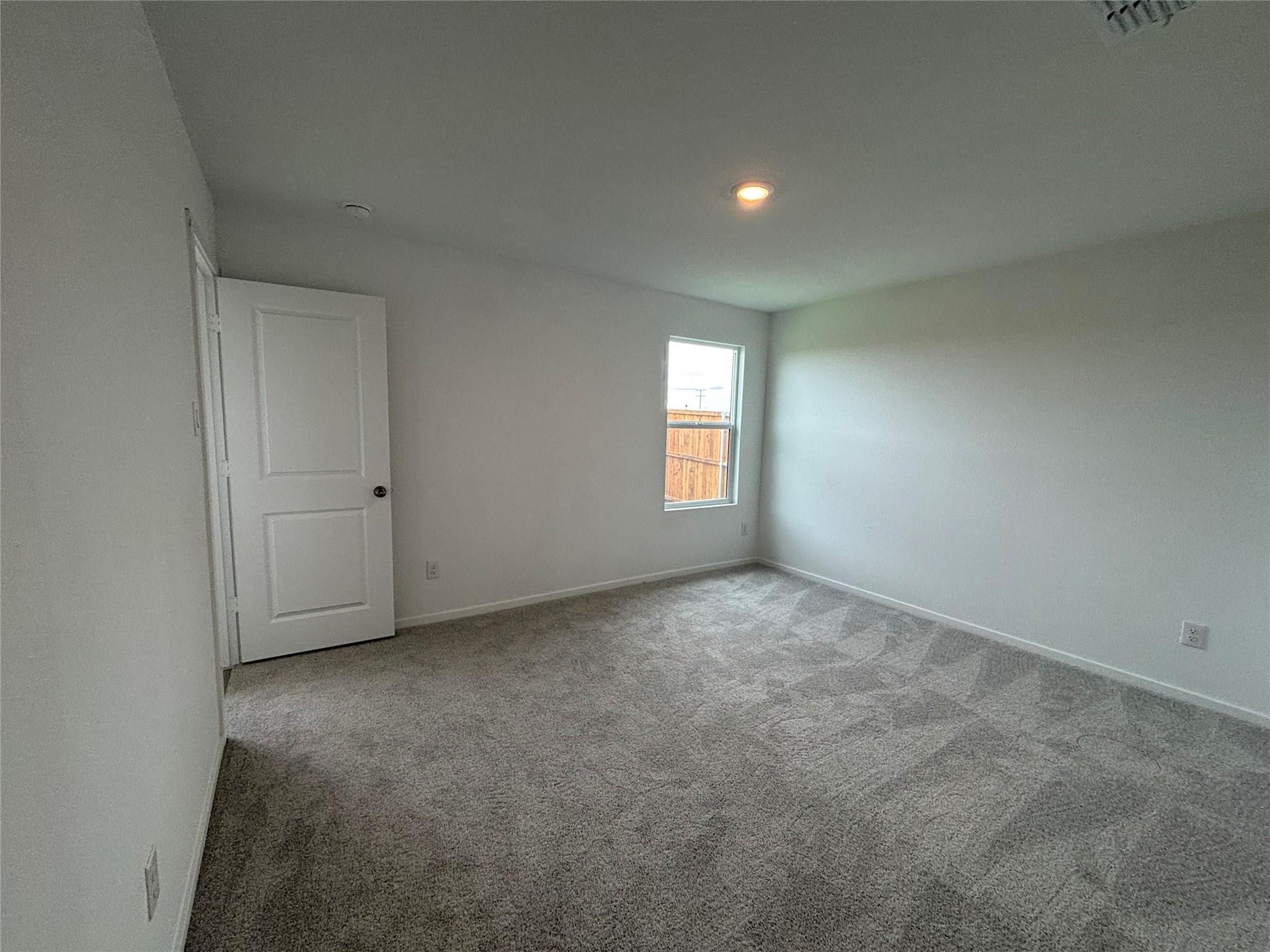 585 Falling Cave Drive, Willis Tx 77378 Property Photo 16