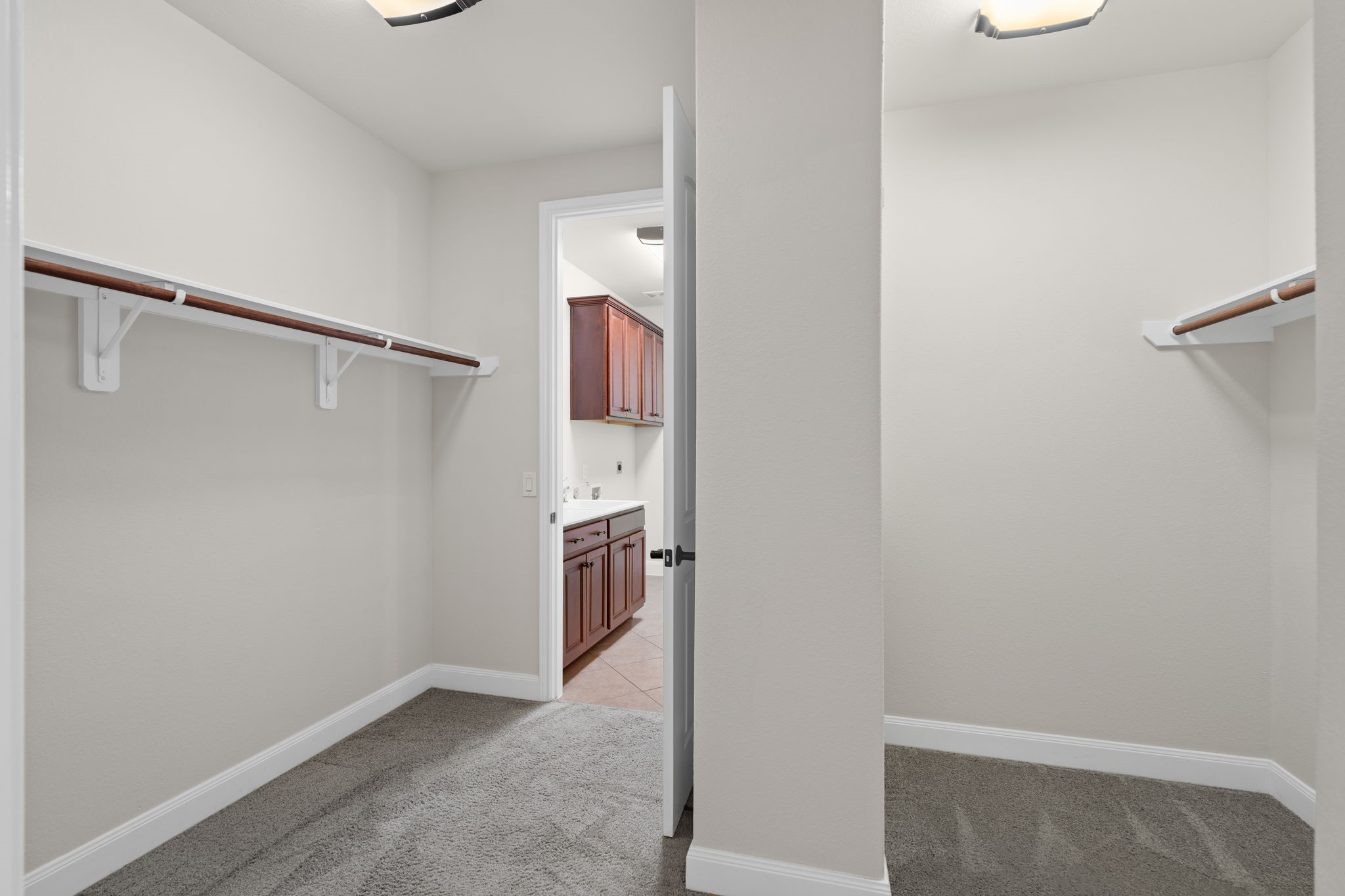 4022 Swallow Tail Way Property Photo 34