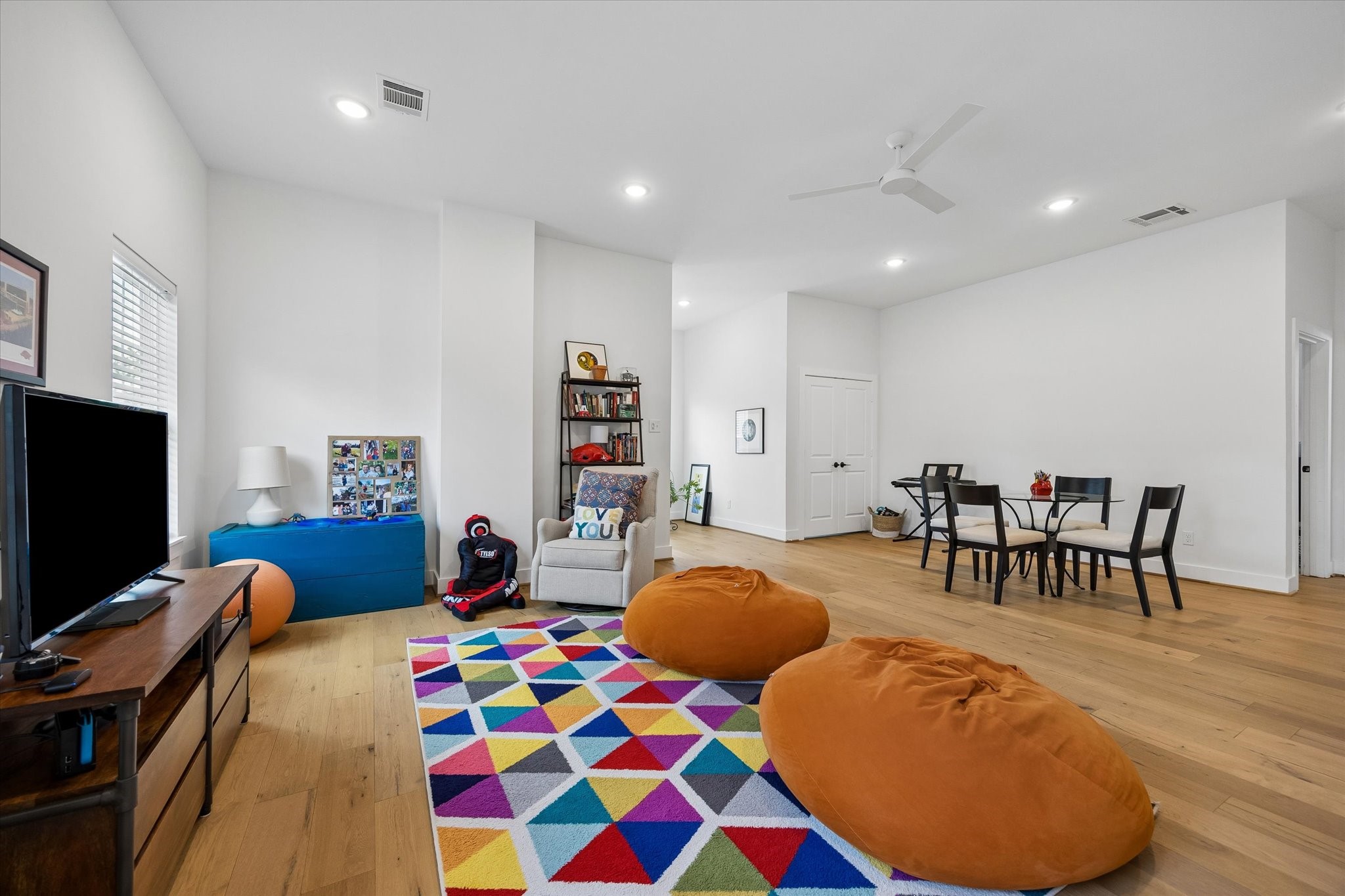 917 Moody Street Property Photo 15