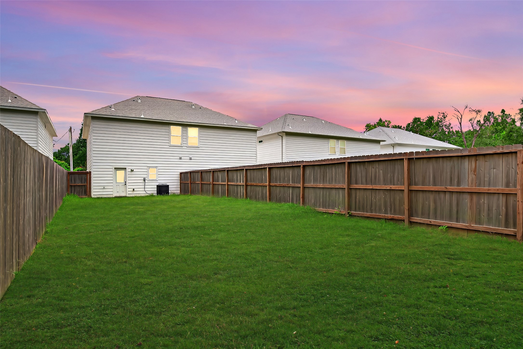 813 Avenue J Place A Property Photo 19