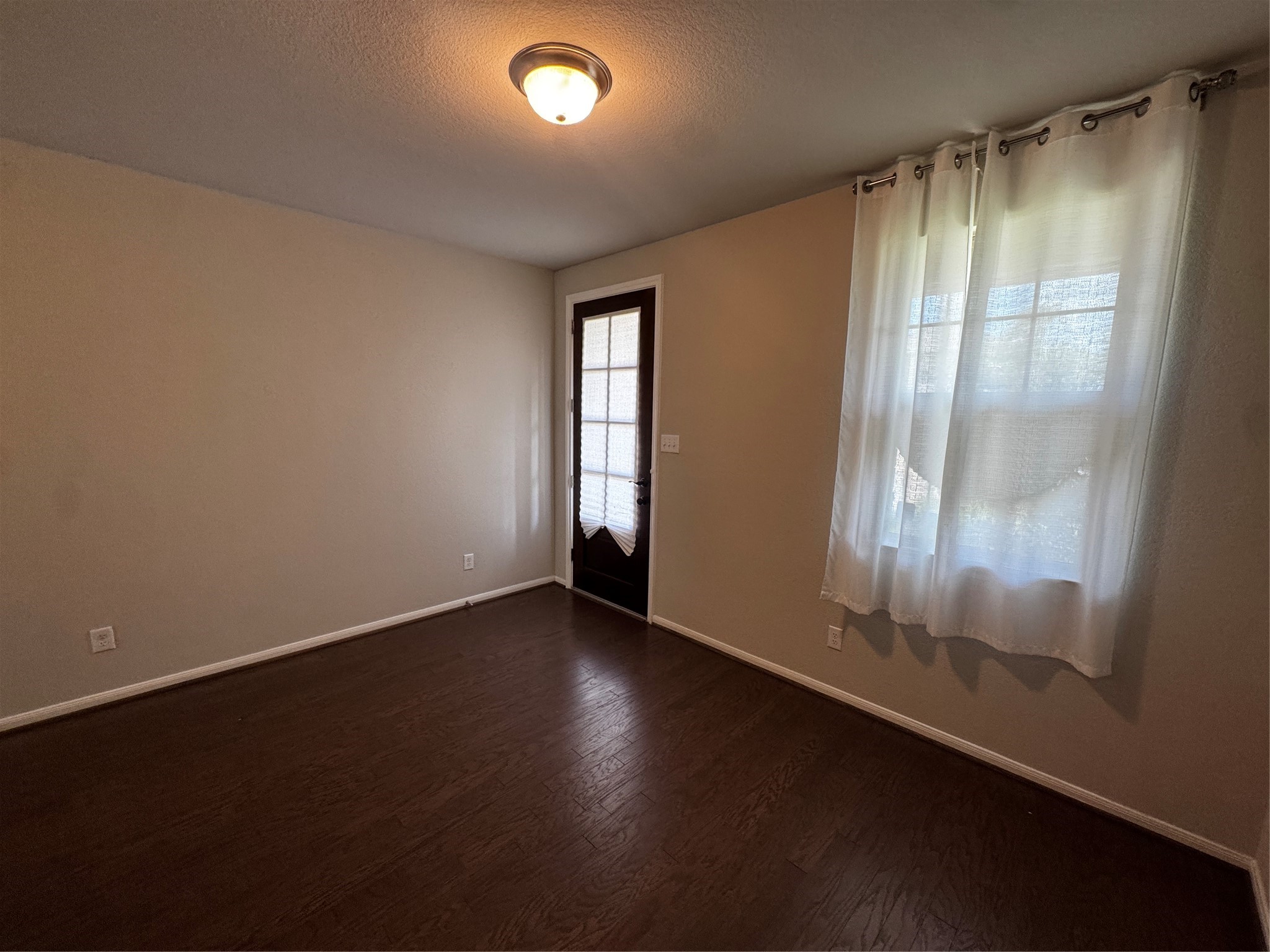 10310 Mount Winchell Property Photo 3