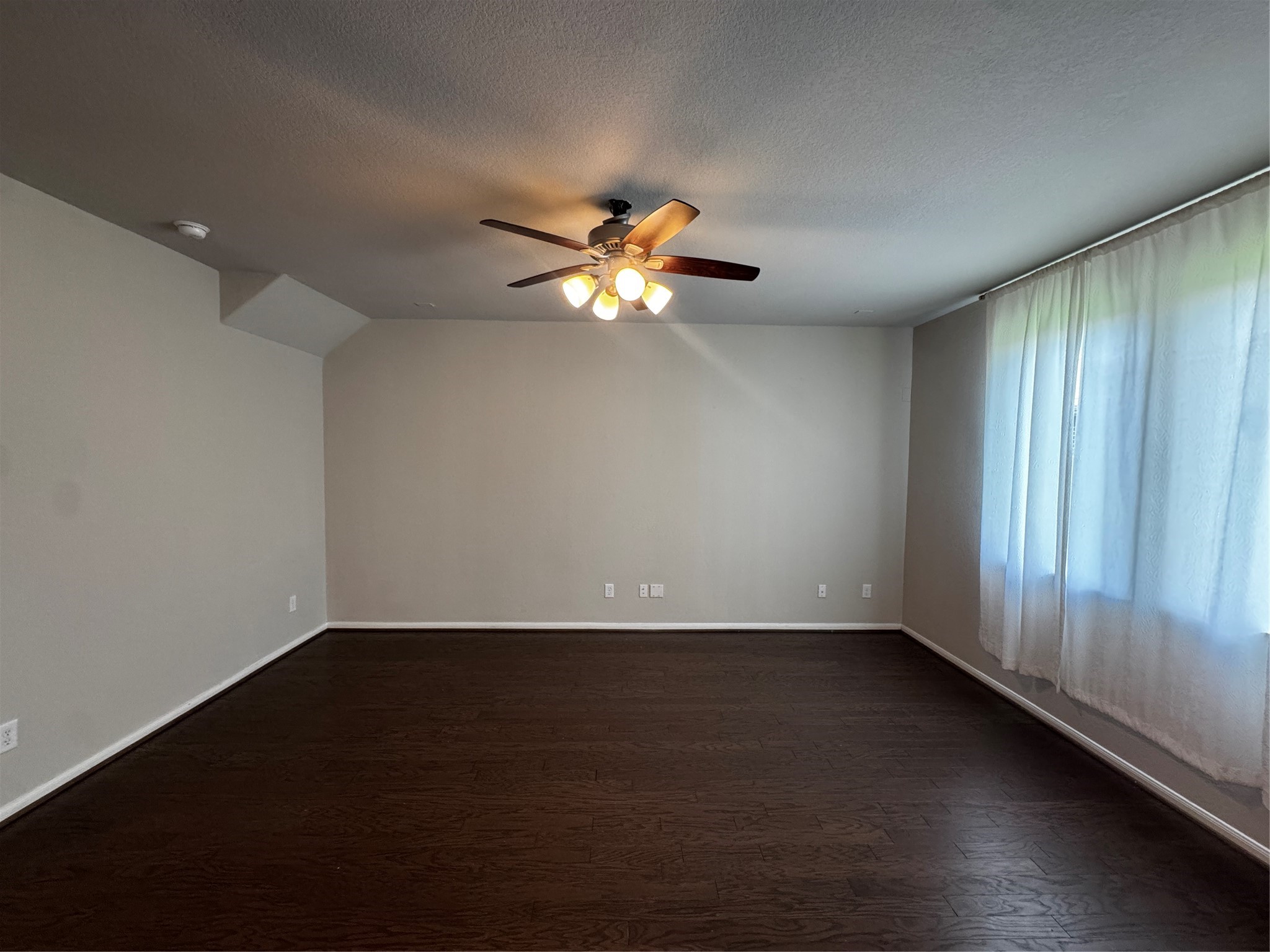 10310 Mount Winchell Property Photo 6