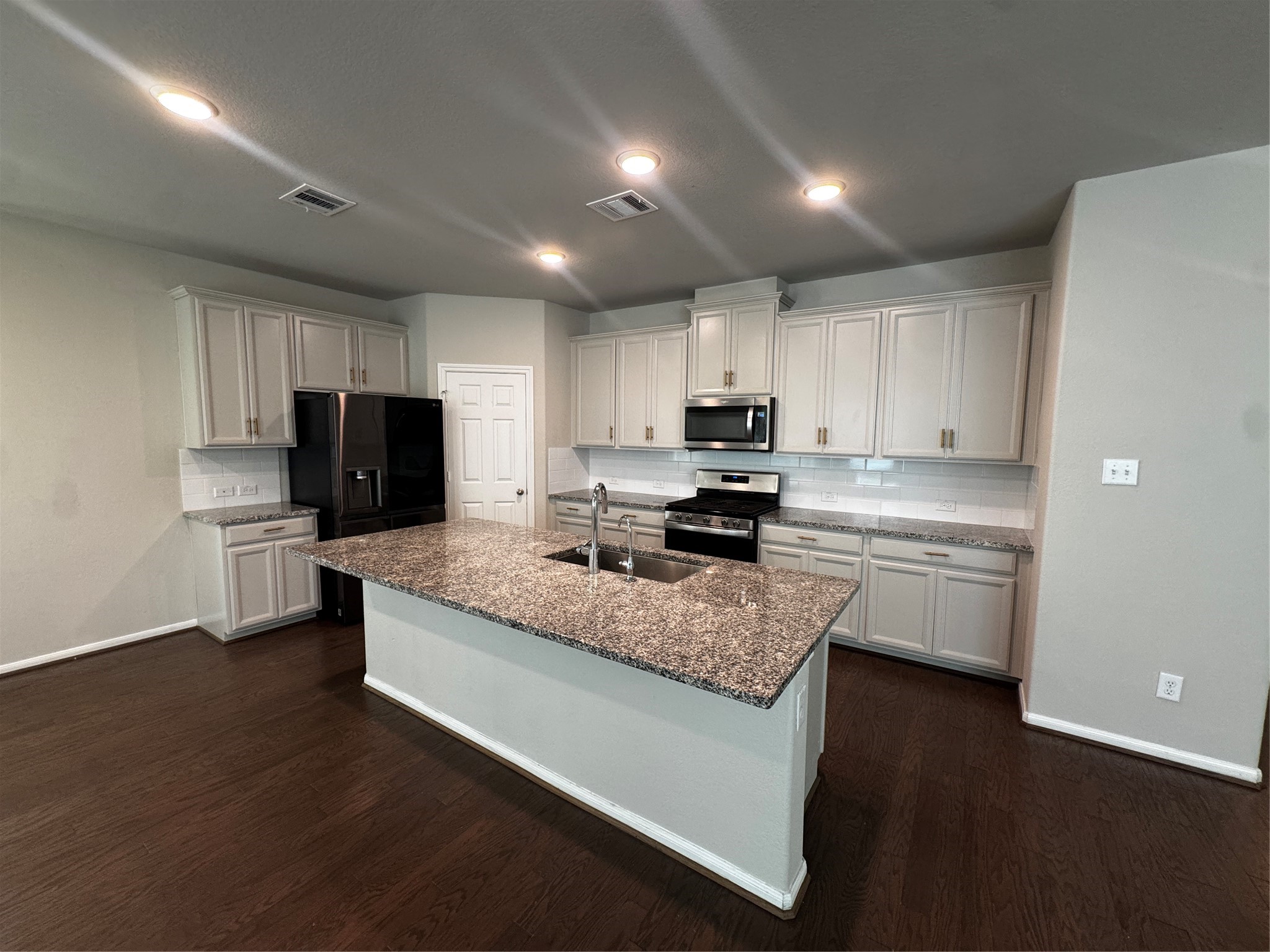 10310 Mount Winchell Property Photo 7