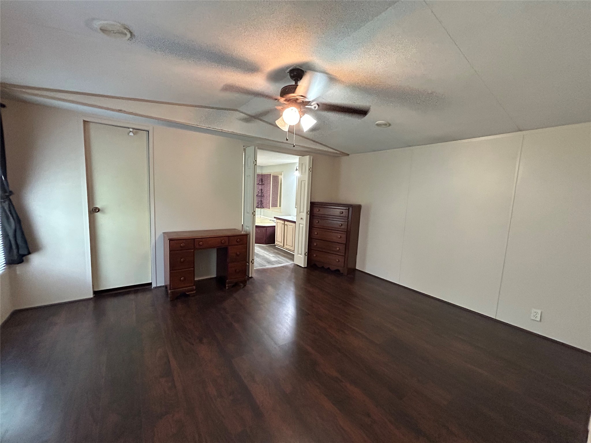16640 Berry Road Property Photo 6