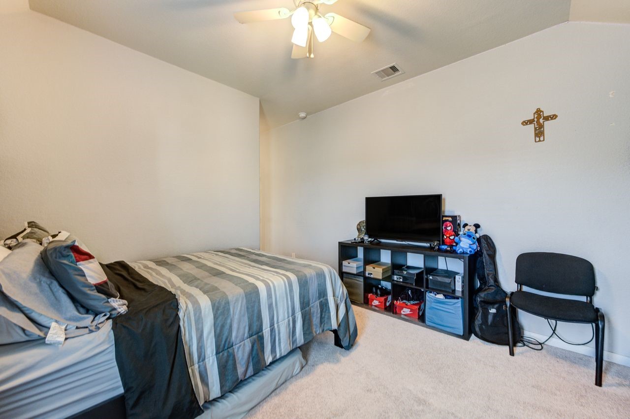 24506 Raven Cliff Falls Drive Property Photo 23