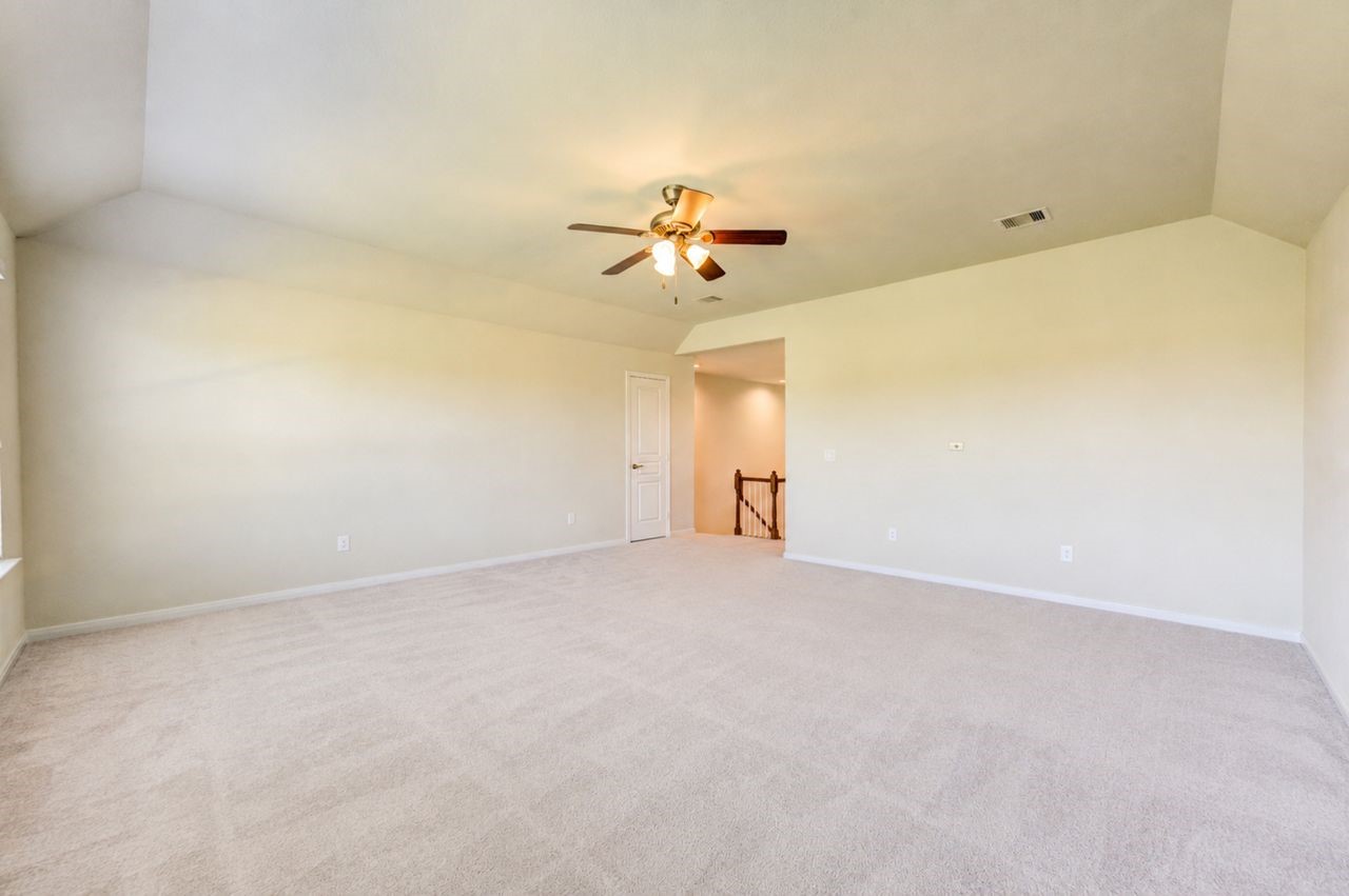 24506 Raven Cliff Falls Drive Property Photo 28