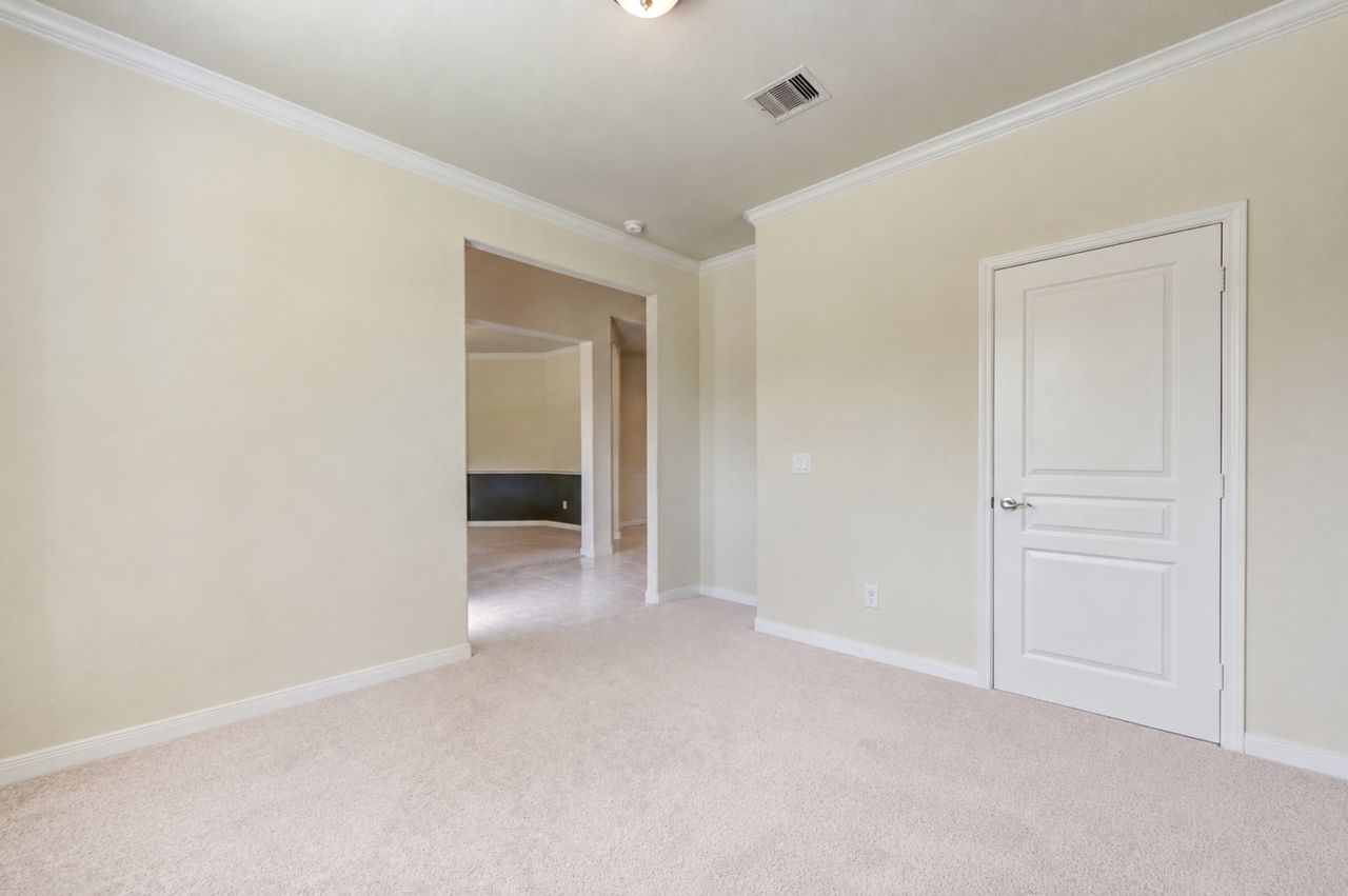 24506 Raven Cliff Falls Drive Property Photo 29