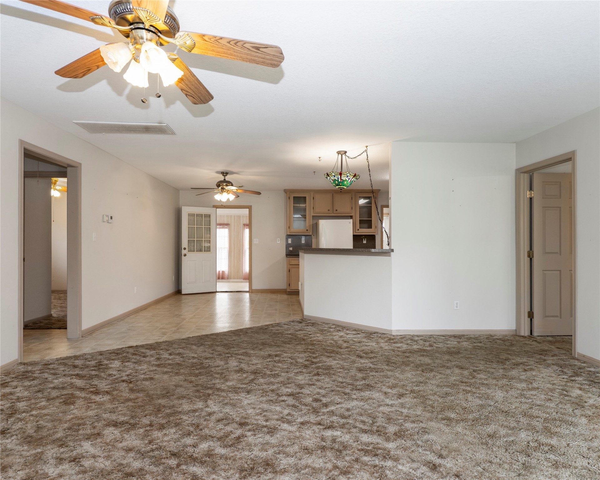 7496 County Road 684c Property Photo 3