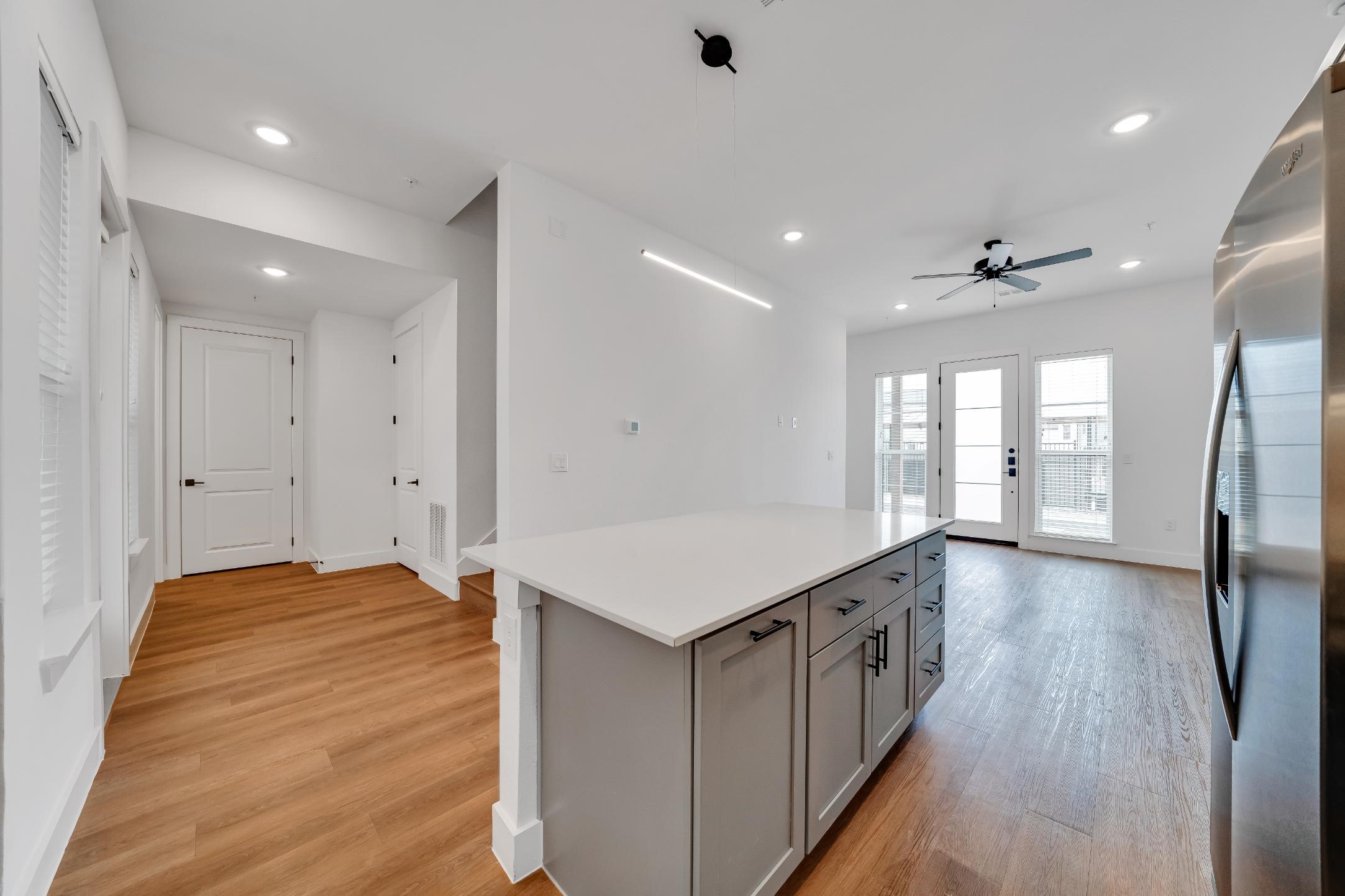 1601-611 Mustang Drive Property Photo 10