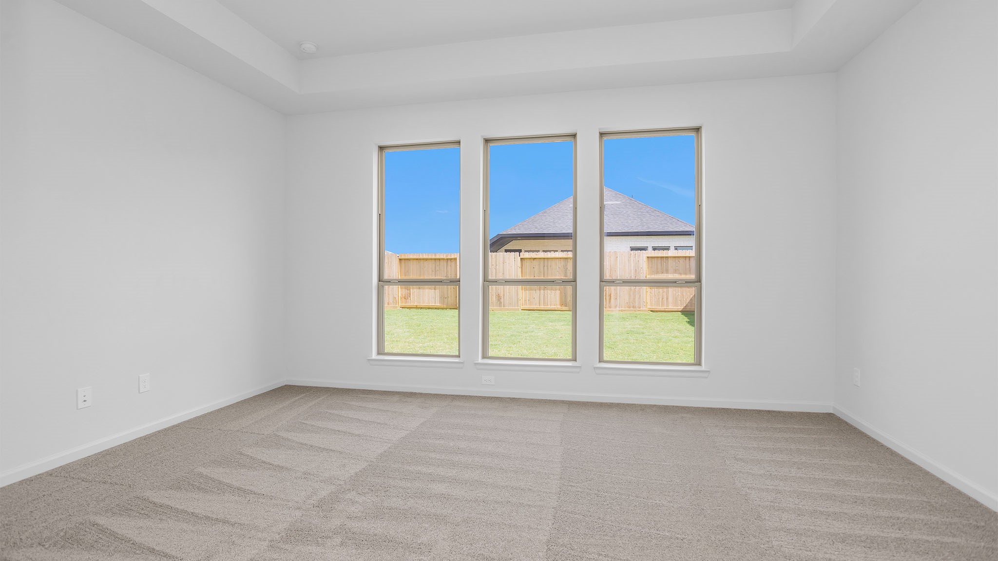 407 Mercury Sky Road Property Photo 7