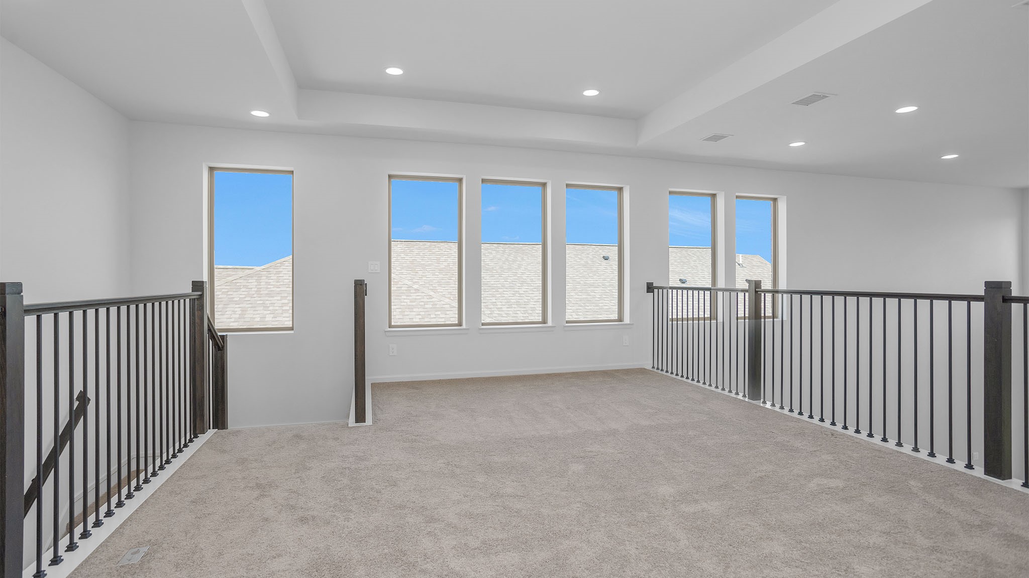 407 Mercury Sky Road Property Photo 10