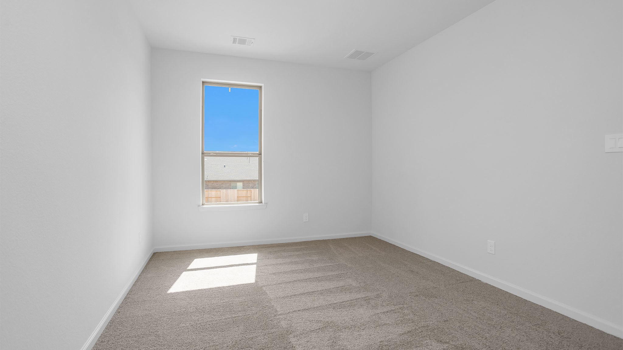 407 Mercury Sky Road Property Photo 13