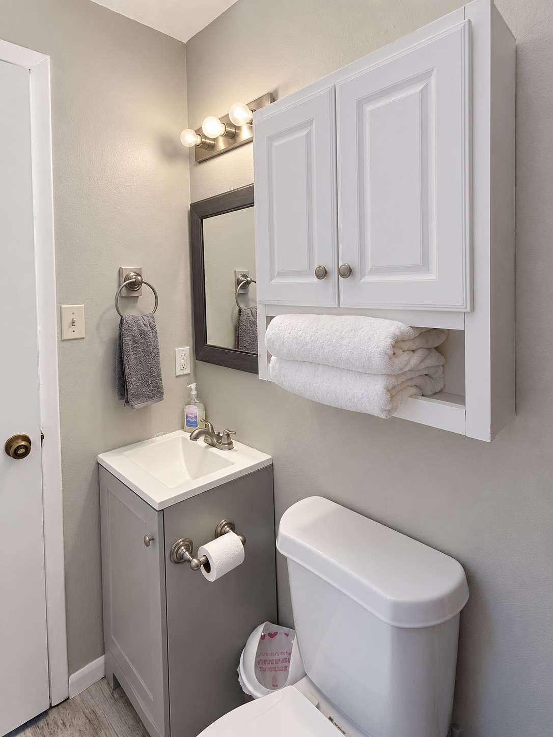 2347 Sheridan Street 4 Property Photo 21