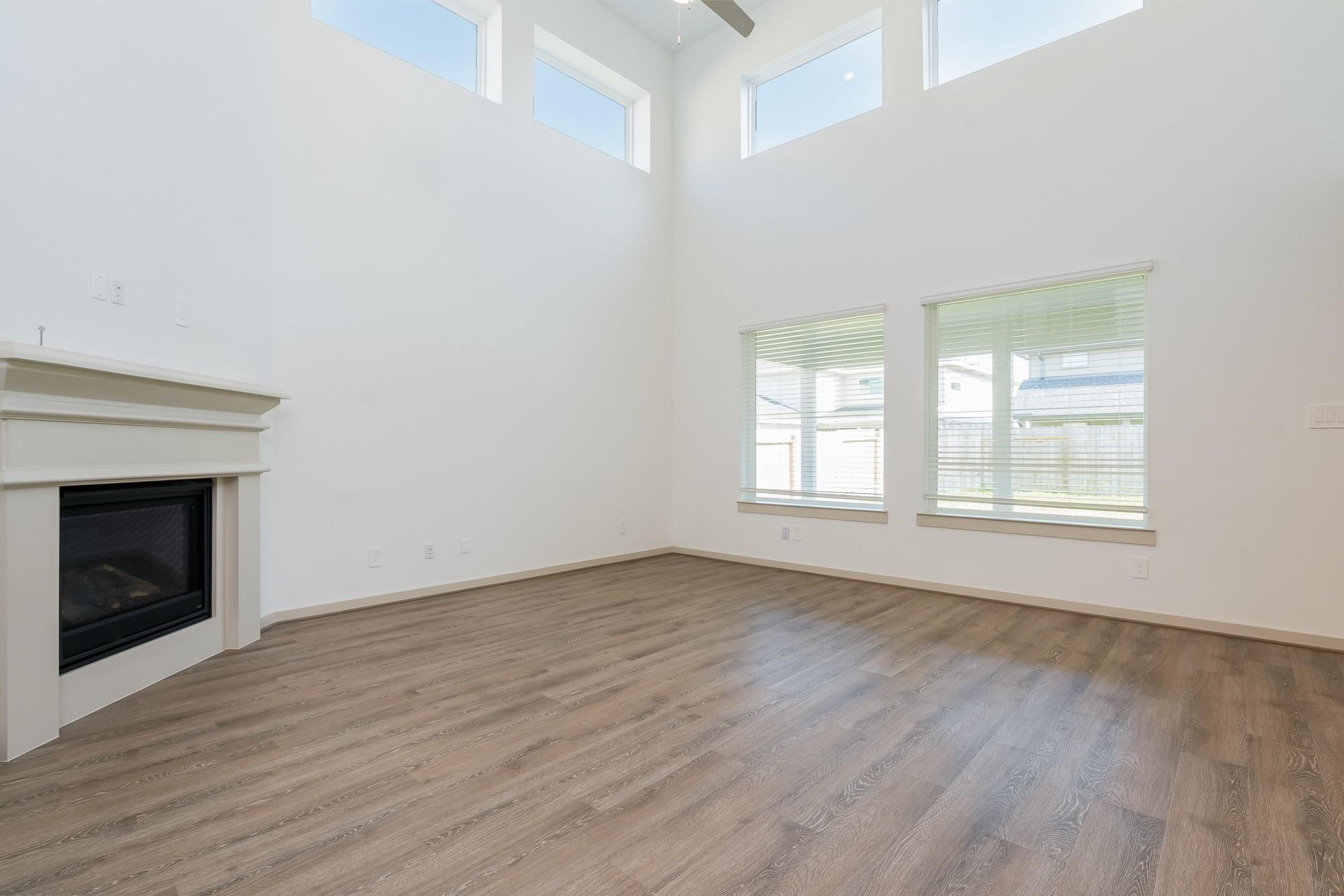29266 Grand Gorge Drive Property Photo 9