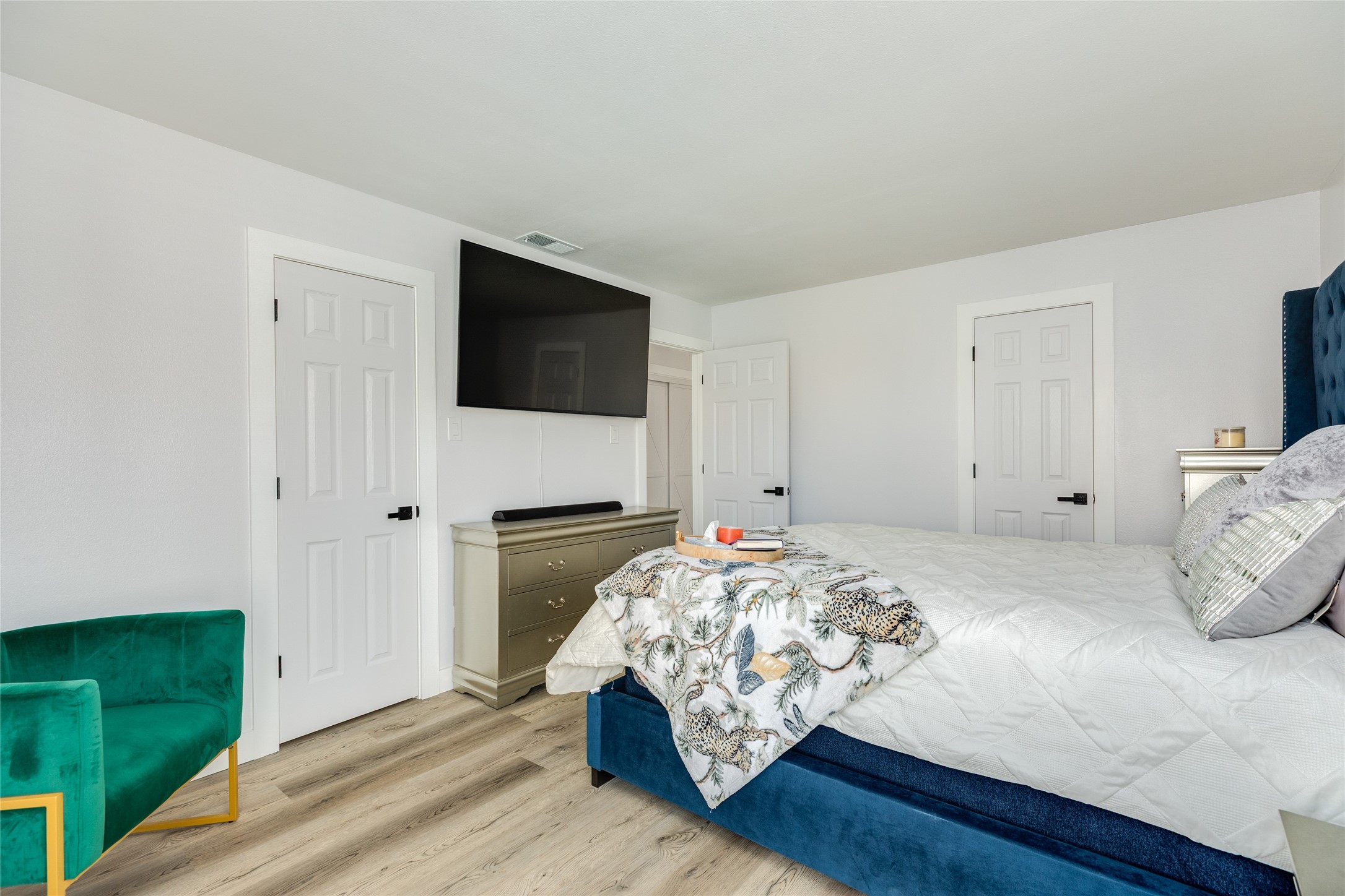 3220 69th Street F5 Property Photo 15