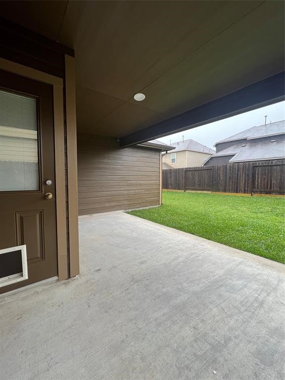 21210 Fox Hillside Way Property Photo 19