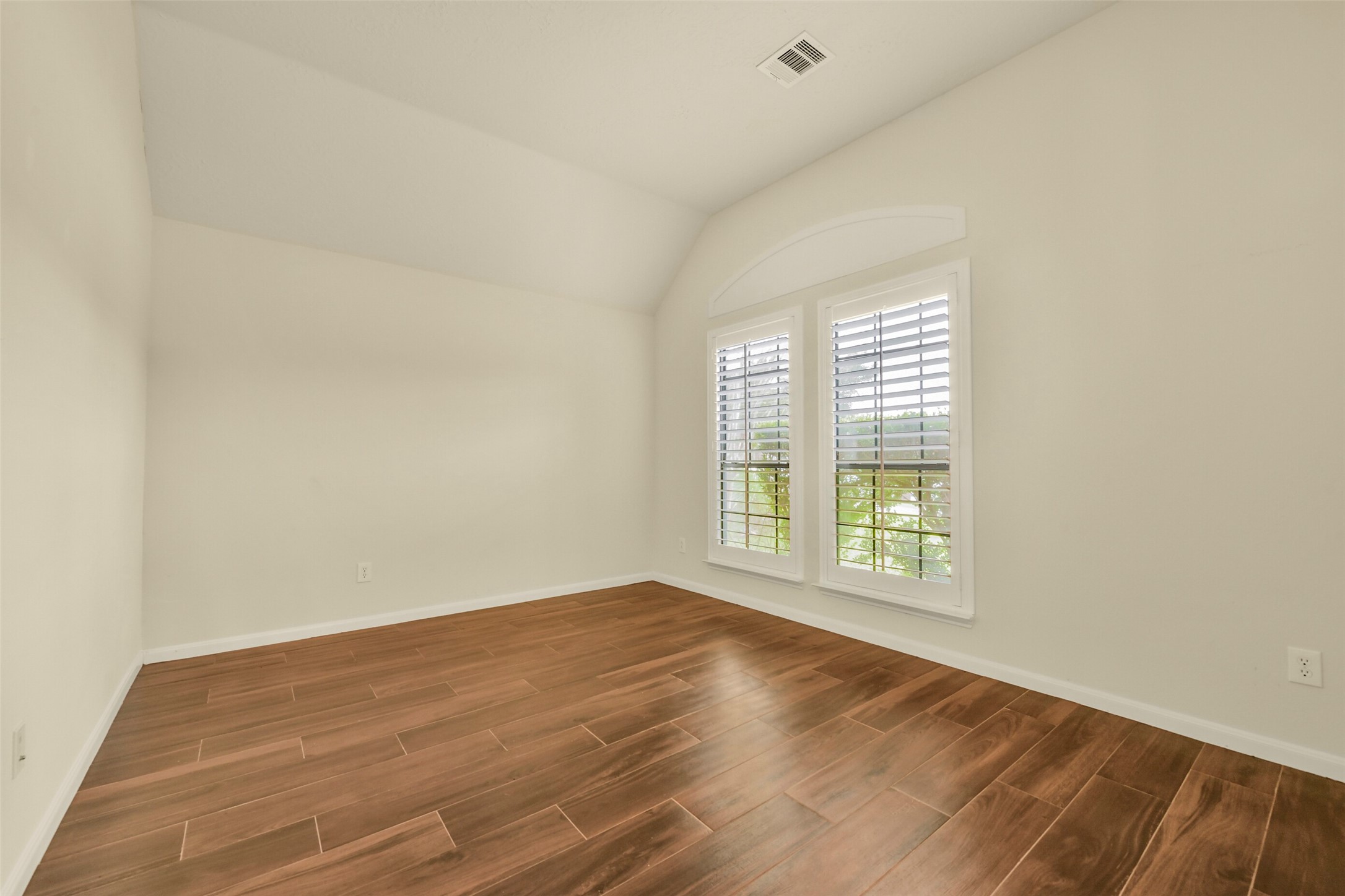 3510 Harbor Pass Lane Property Photo 19