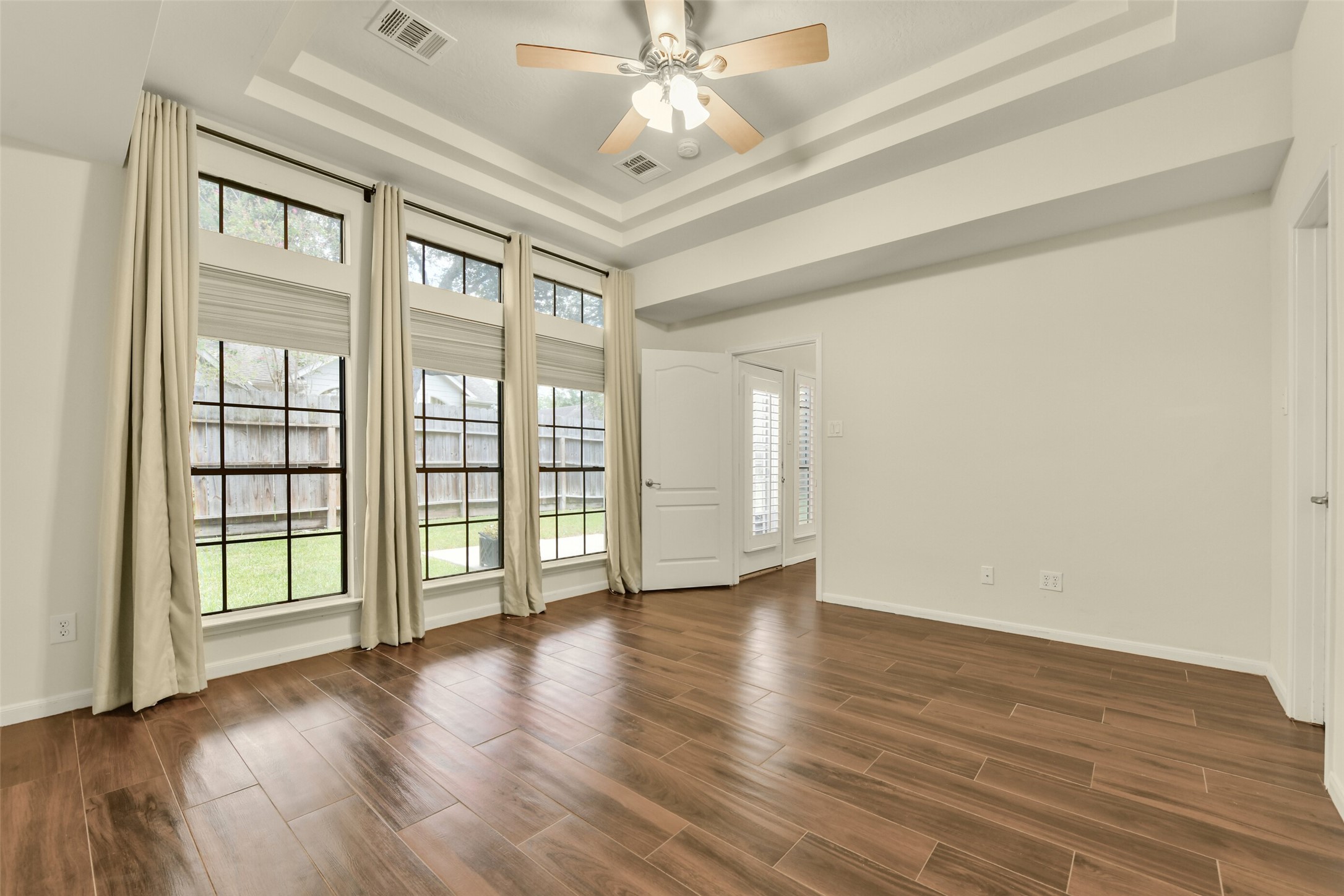 3510 Harbor Pass Lane Property Photo 23