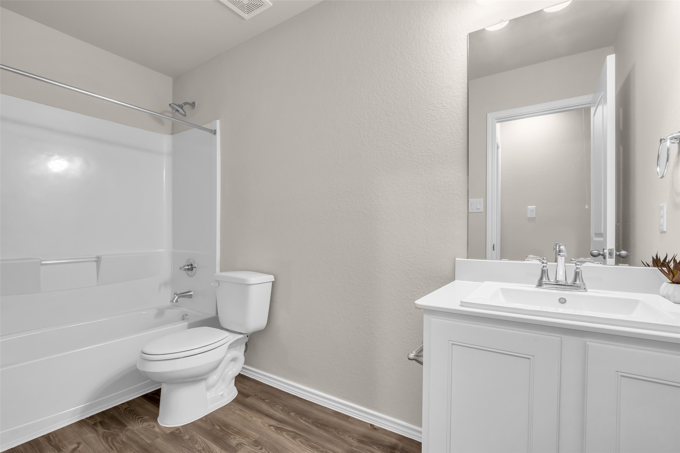 4608 Mustang Run Drive Property Photo 26