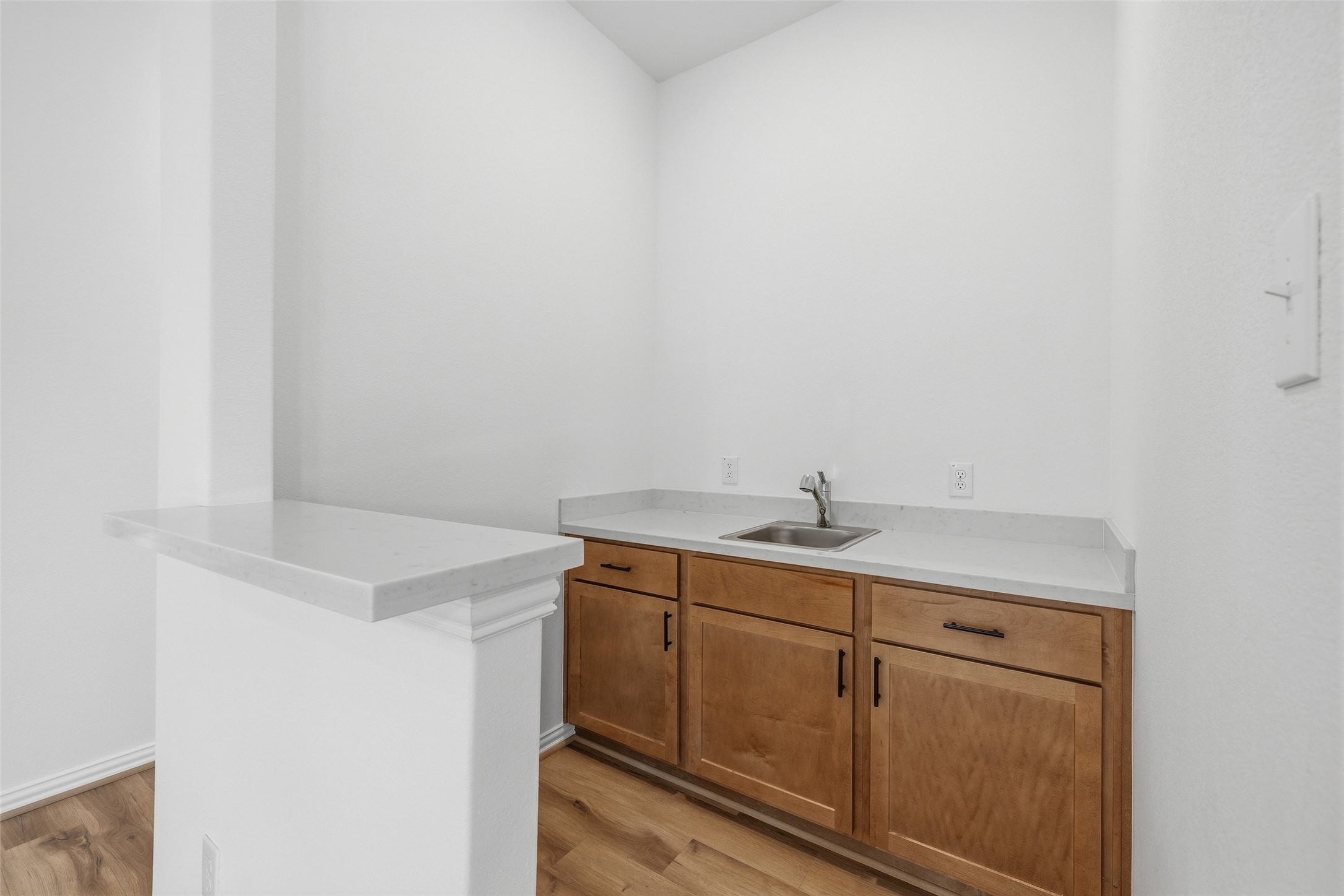 2012 Shady Glen Lane Property Photo 10