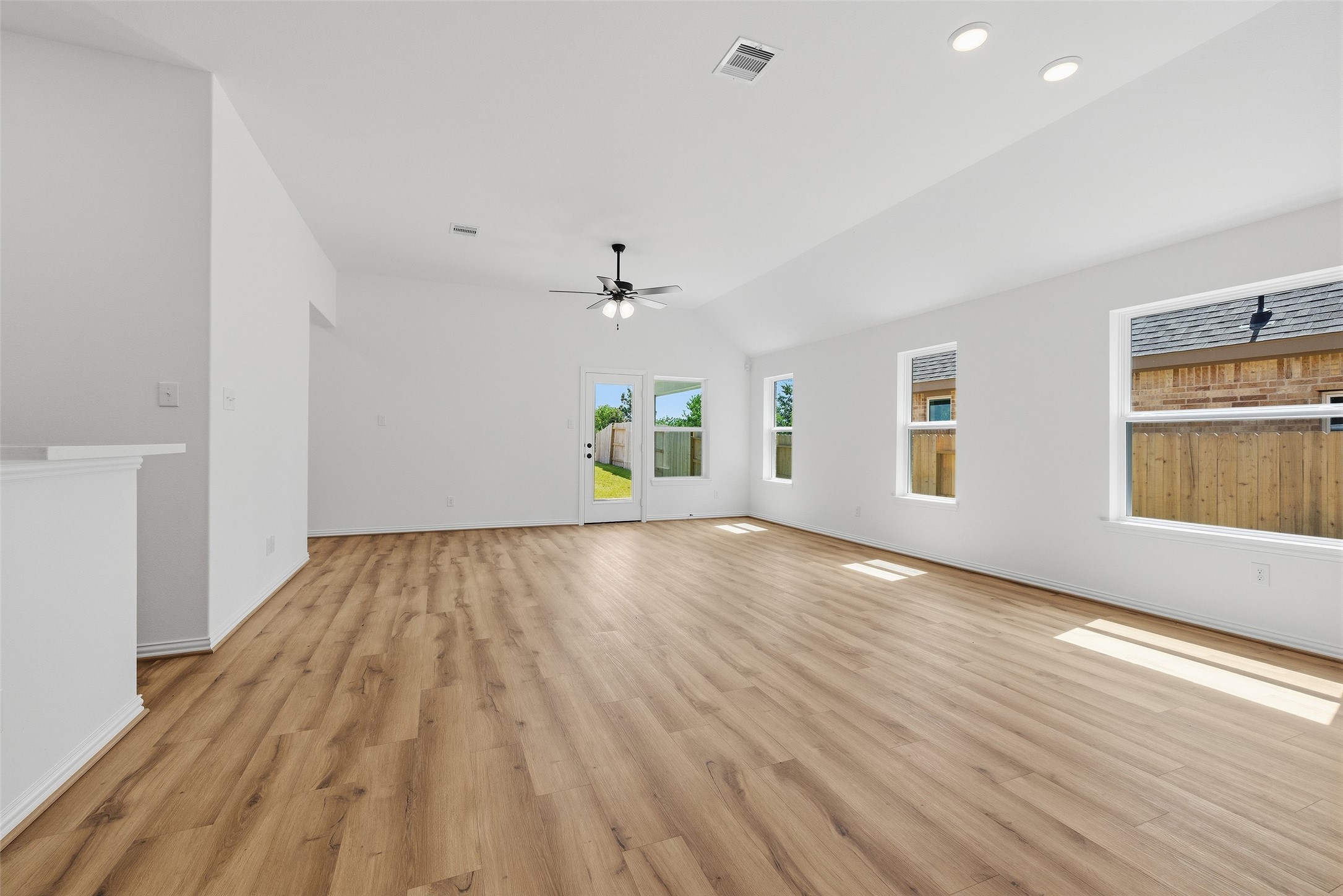 2012 Shady Glen Lane Property Photo 12